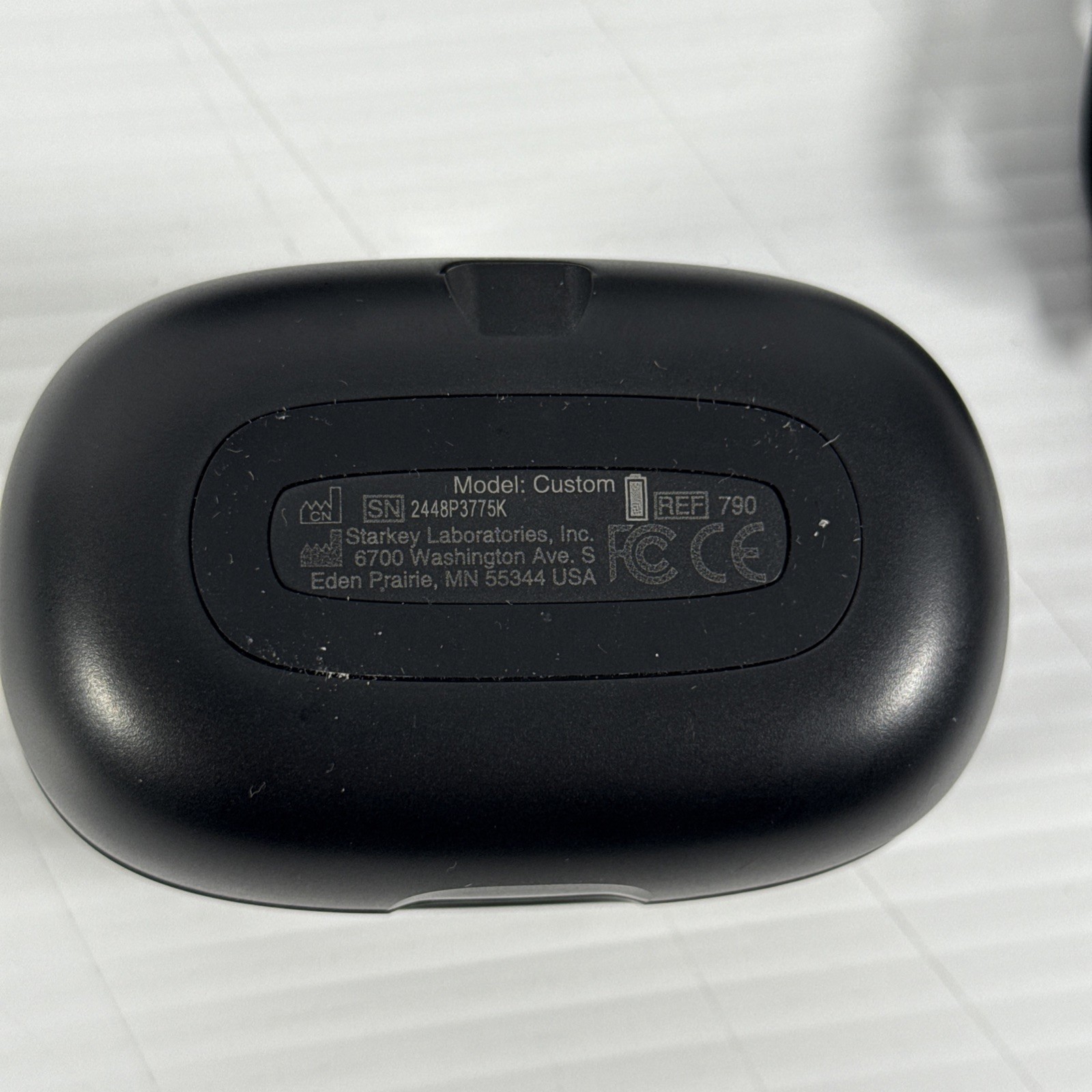 STARKEY GENESIS AI 24 ITC R Hearing Aids Pair & Charging Case Bluetooth
