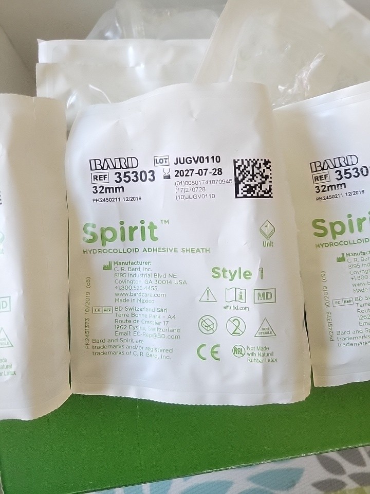 New Bard Spirit STYLE 1 Hydrocolloid Adhesive Sheath 32mm 35303 Open Box 25 Pack