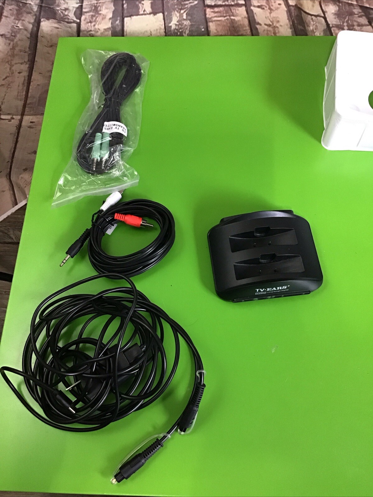 TV Ears 11741 5.0 In-Ear Digital Wireless Hearing System – New Open Box