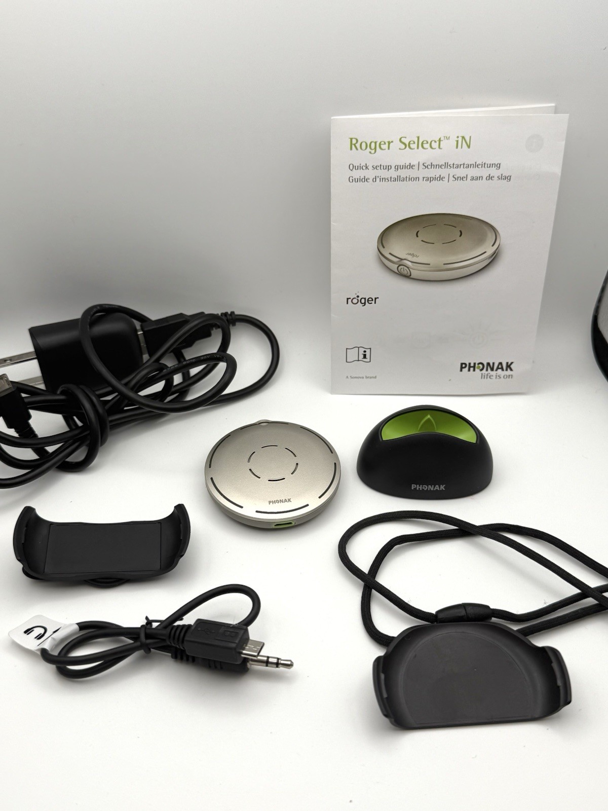 Phonak Roger Select iN Microphone Complete Box Charger Dock Neckloop Read