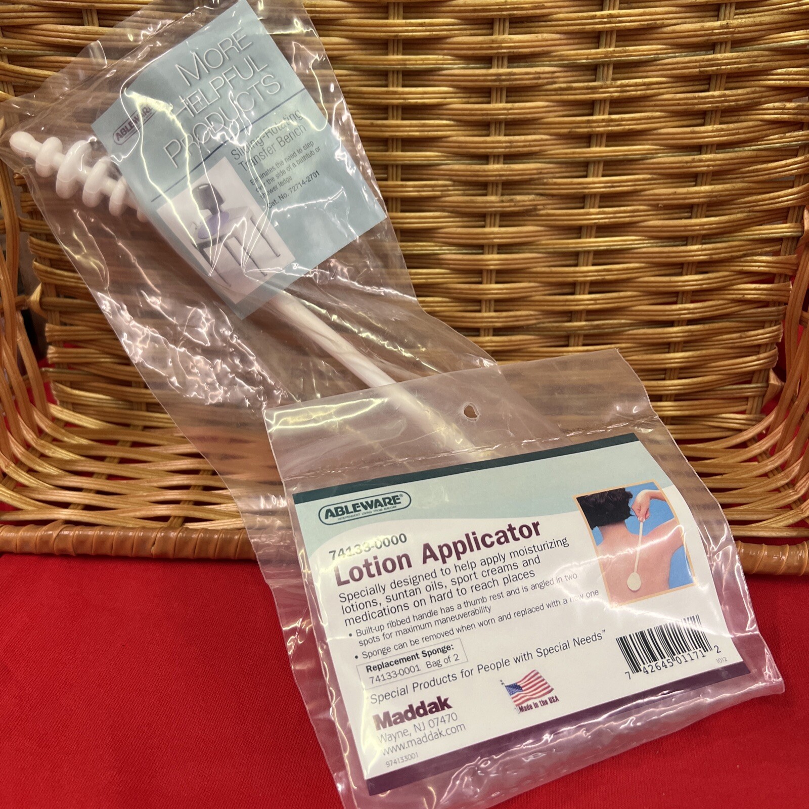 Ableware 741330000 Lotion Applicator by Maddak White New In Package