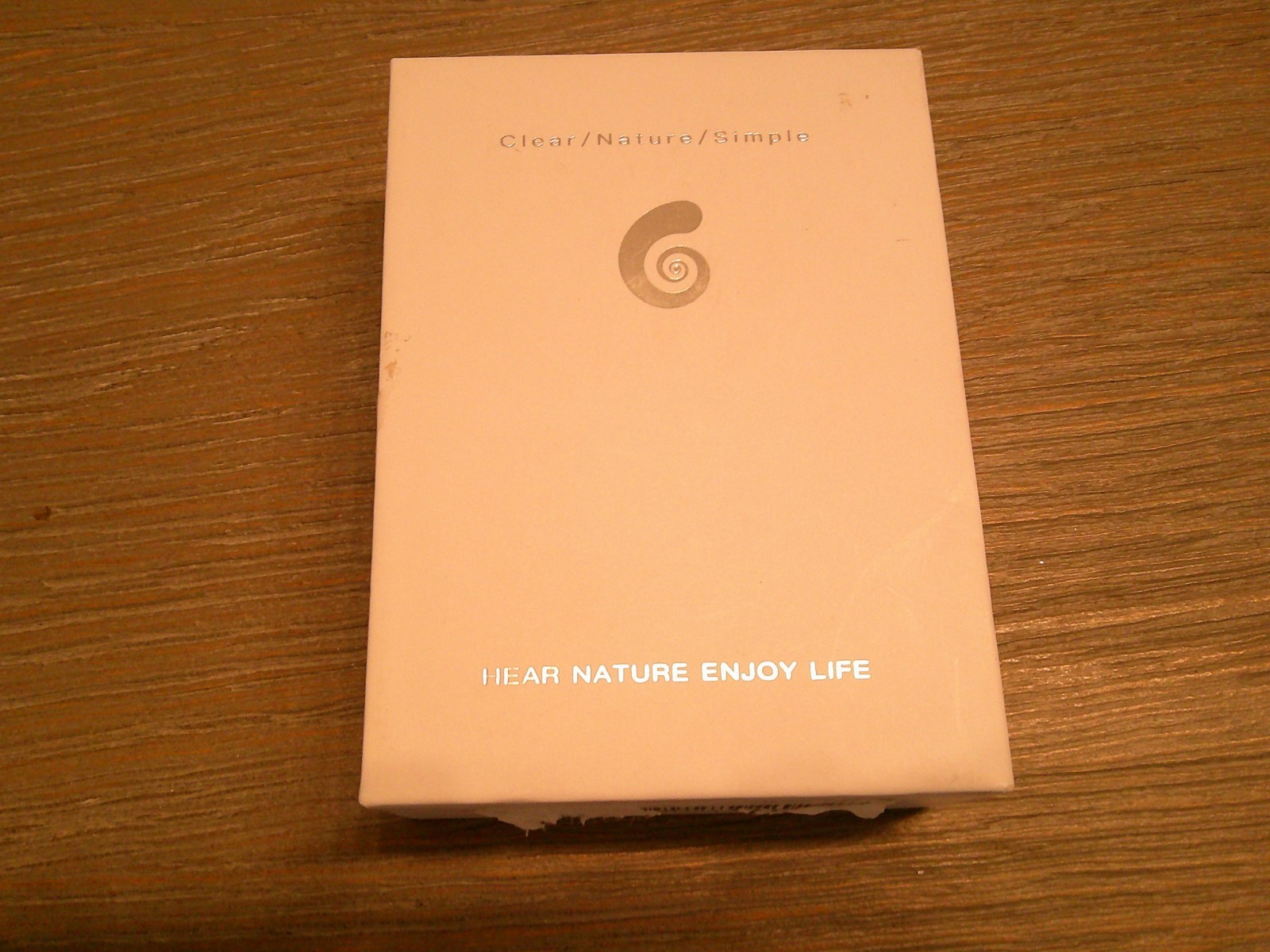 Digital RIC Hearing Aids, Both, Charging Box, Beige, Clear/Nature/Simple I.48