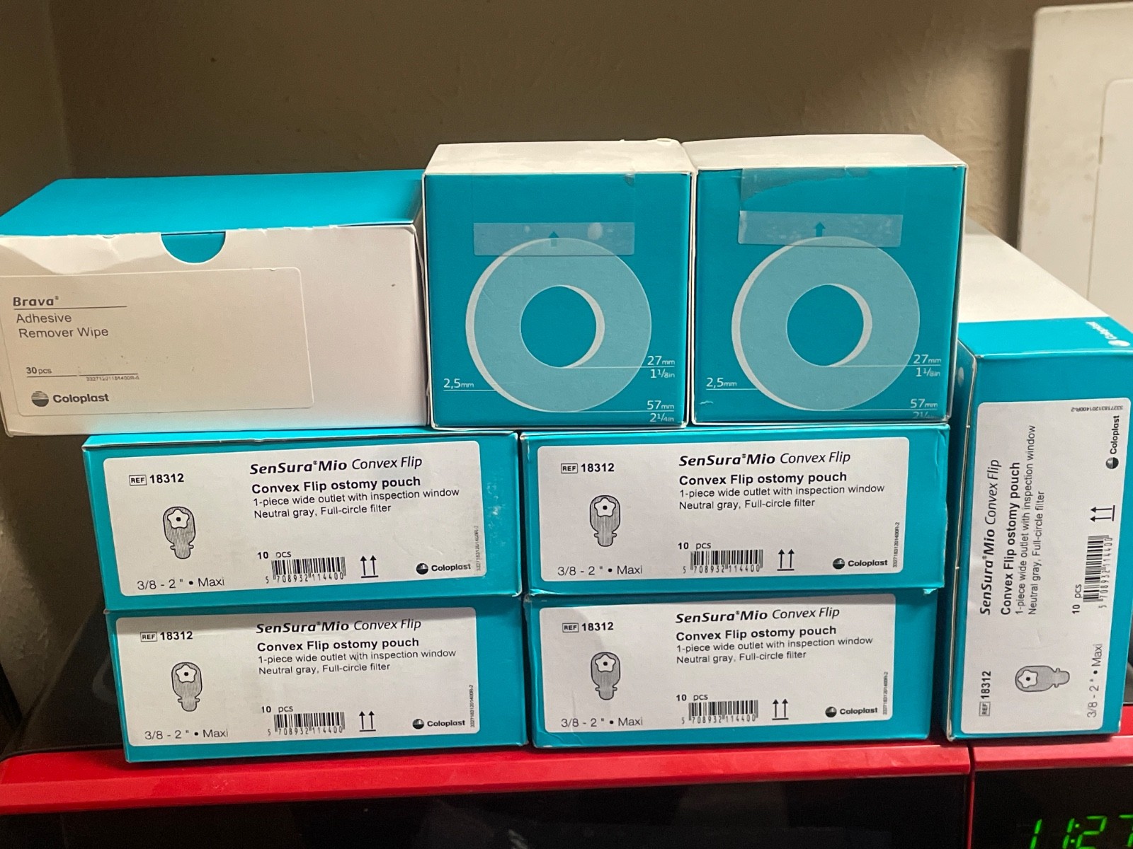 Coloplast Lot 5 boxes of ref 18312 ostomy pouches