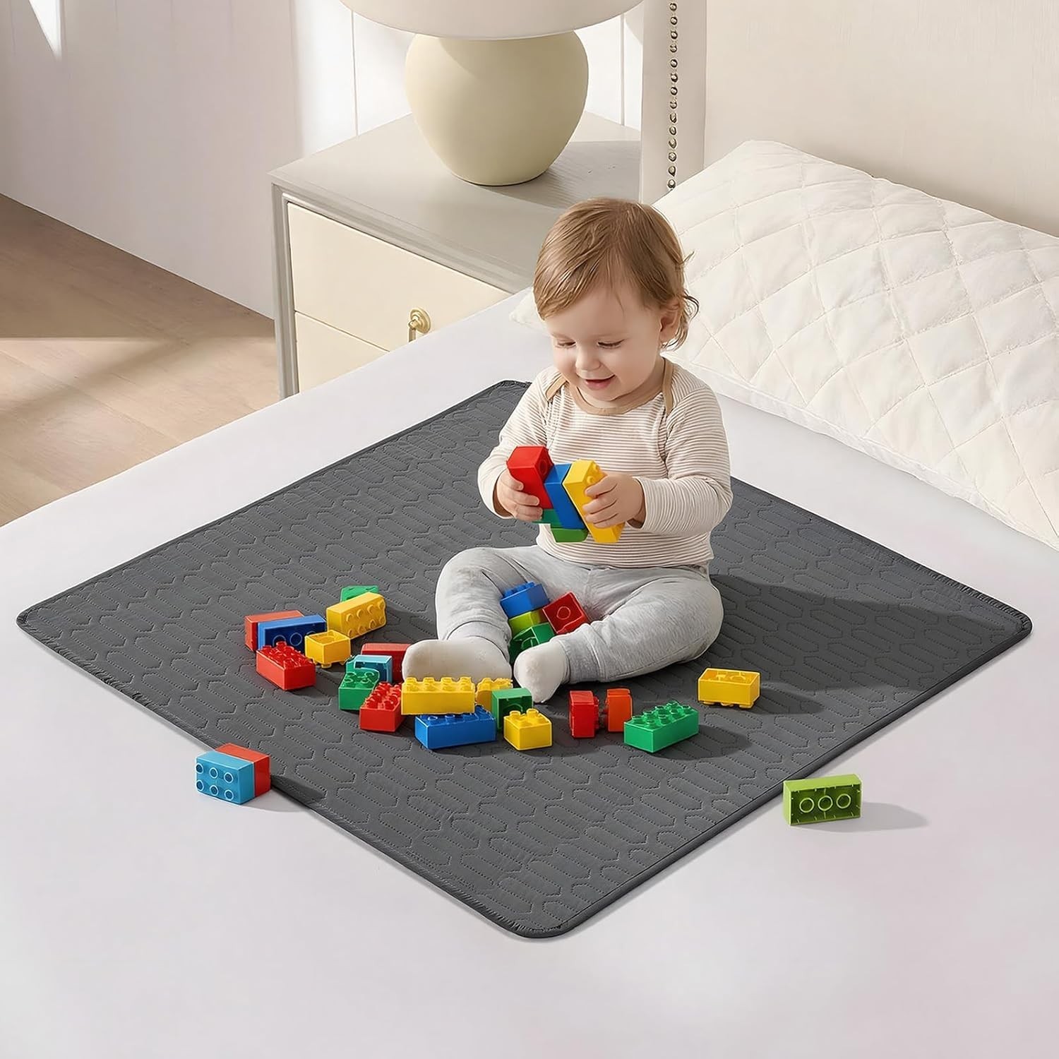 Washable Underpads (34×36 Inch) – Waterproof Reusable Bed Underpads, Heavy Absor