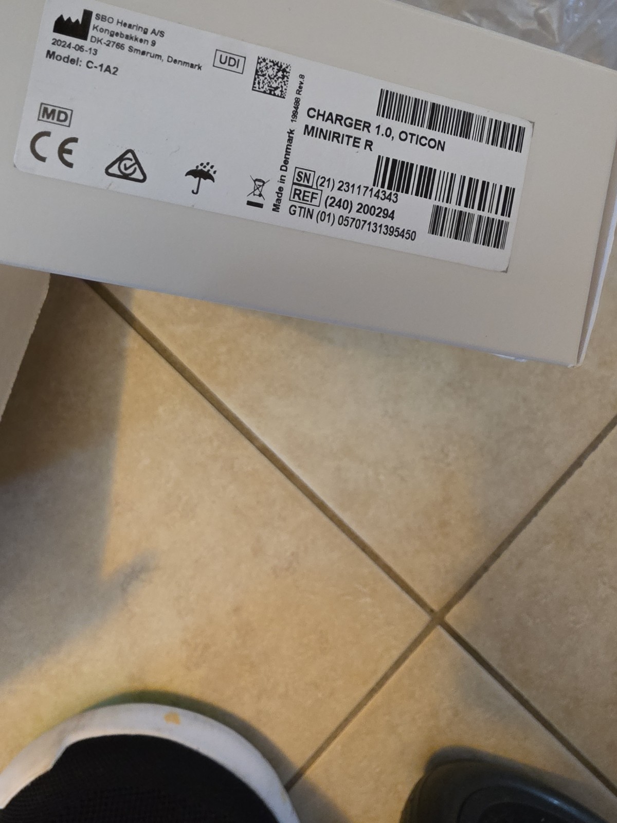 BRAND NEW OPENBOX OTICON HEARING AIDS CHARGER
