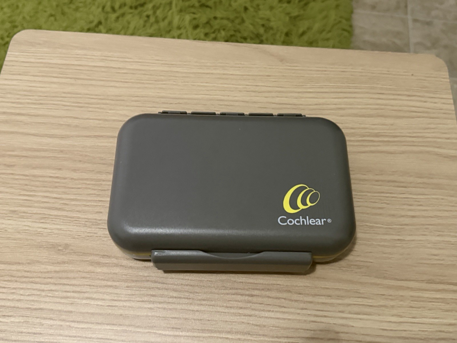 Genuine Cochlear Waterproof Dry Storage Case for Nucleus 7 / Nucleus 8