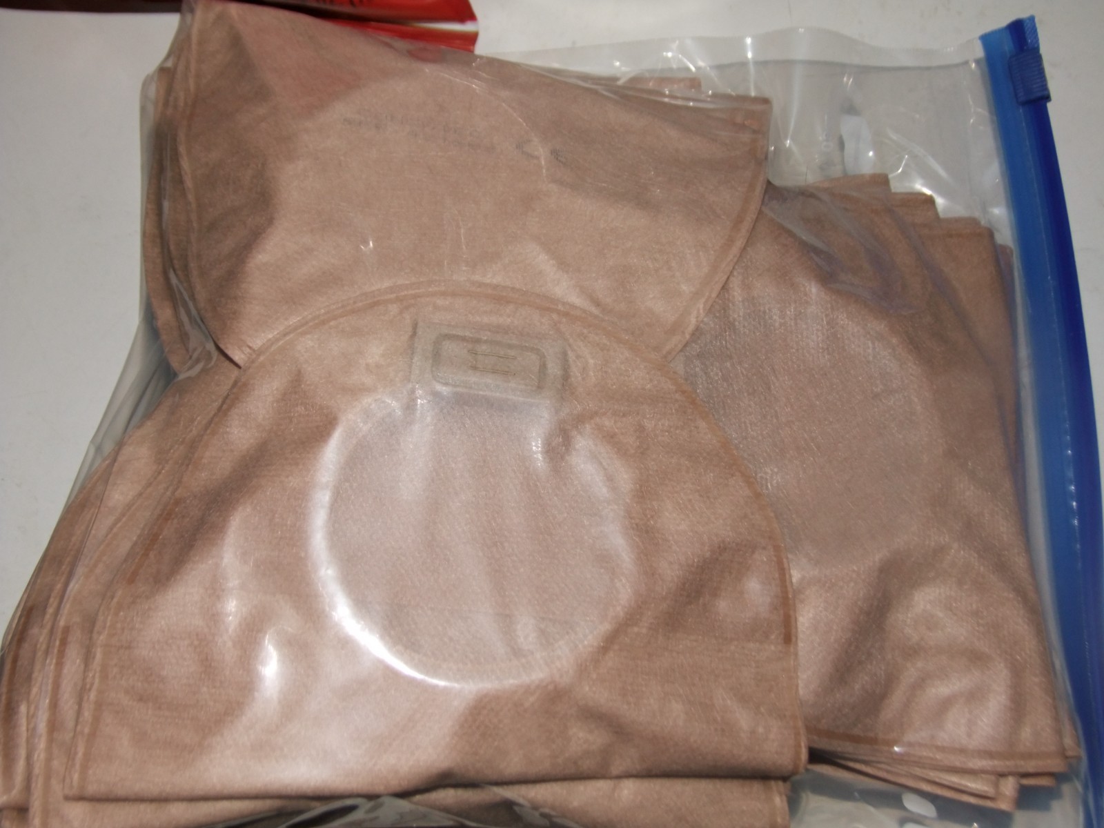 Convatec REF 416412 Natura Closed Pouch 70mm 2 3/4″ 35 count no box new!