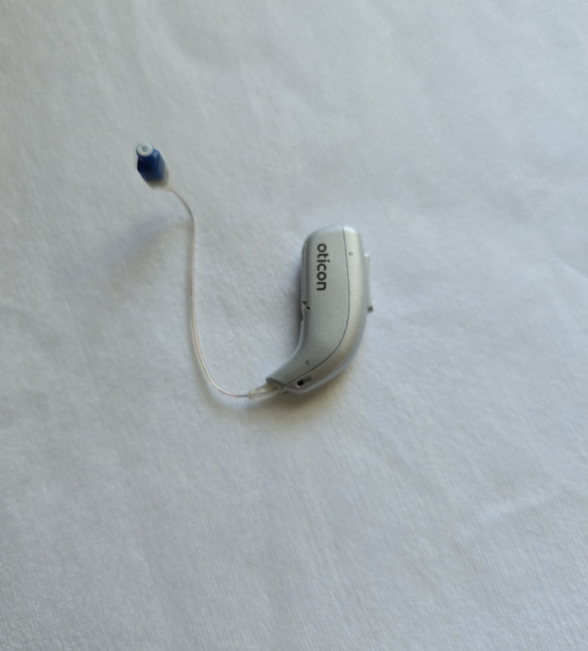 1- Real 2 miniRiTE -R Hearing aid. Mild to sever hearing losses.