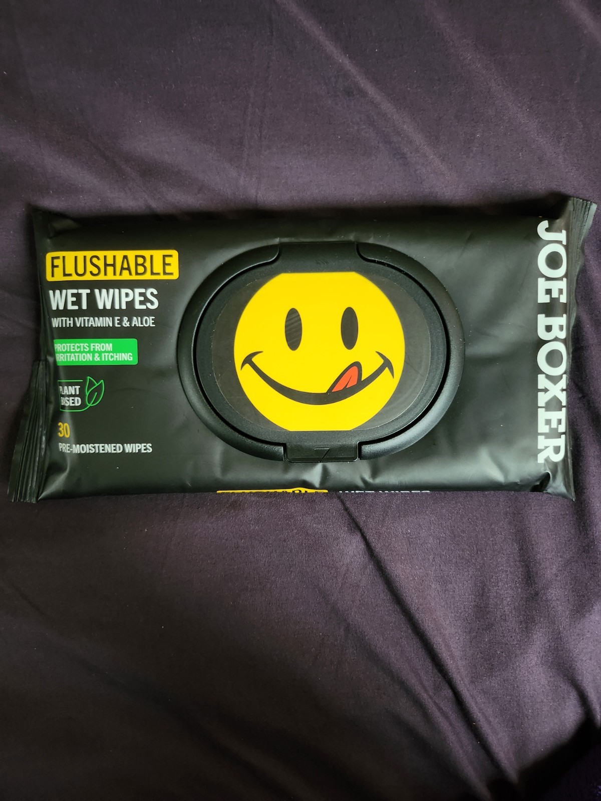 Joe Boxer Flushable Wipes with Vitamin E & Aloe. 30 ct. Travel Friendly!!!