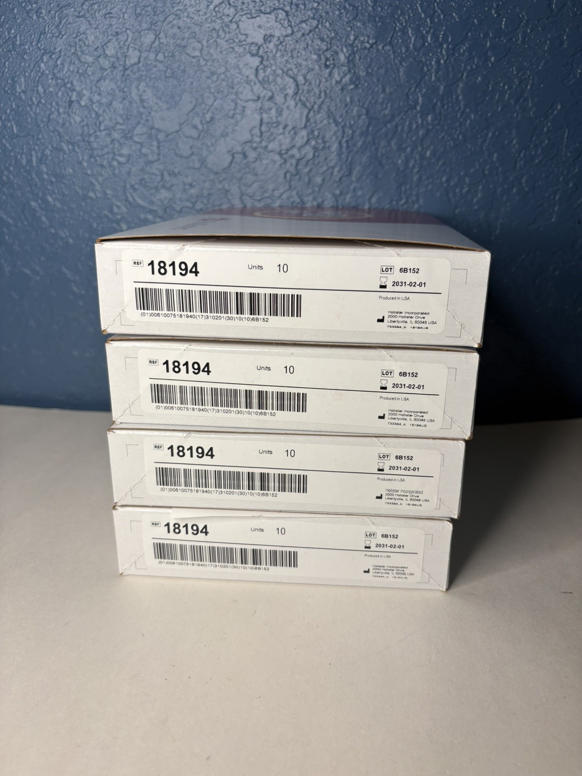 4 boxes (40) Hollister 18194 Ostomy Drainable Pouches. 2-3/4” Flange. New-2031