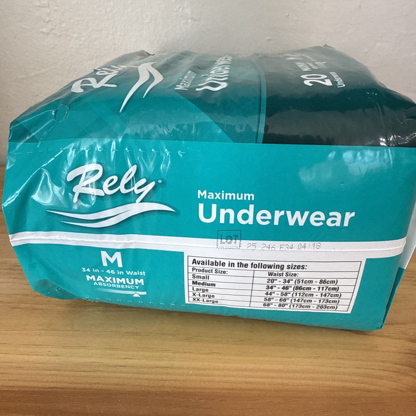 RELY INCONTINENCE BRIEF MAXIMUM ABSORBENCY UNDERWEAR 20-COUNT MEDIUM 34″-46″