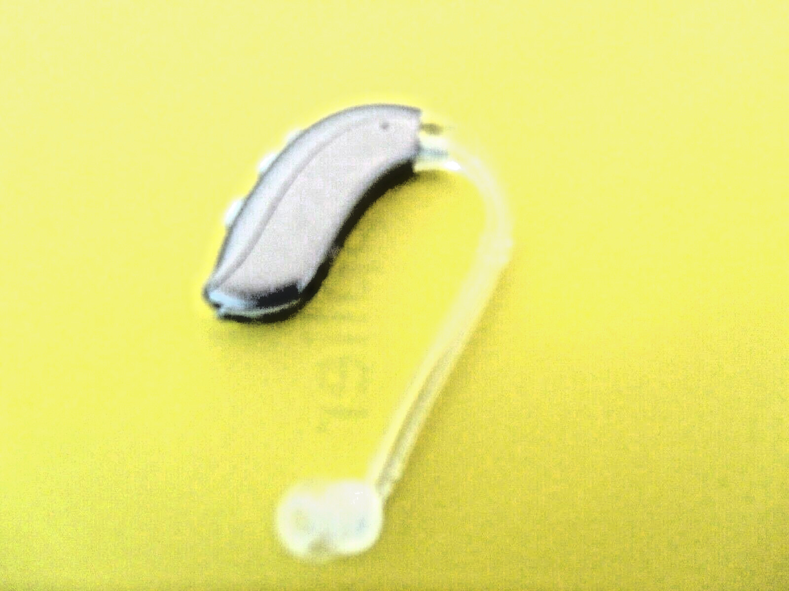 PROGRAMMABLE BEHIND THE EAR DIGITAL HEARING AID PROFOUND hearing loss