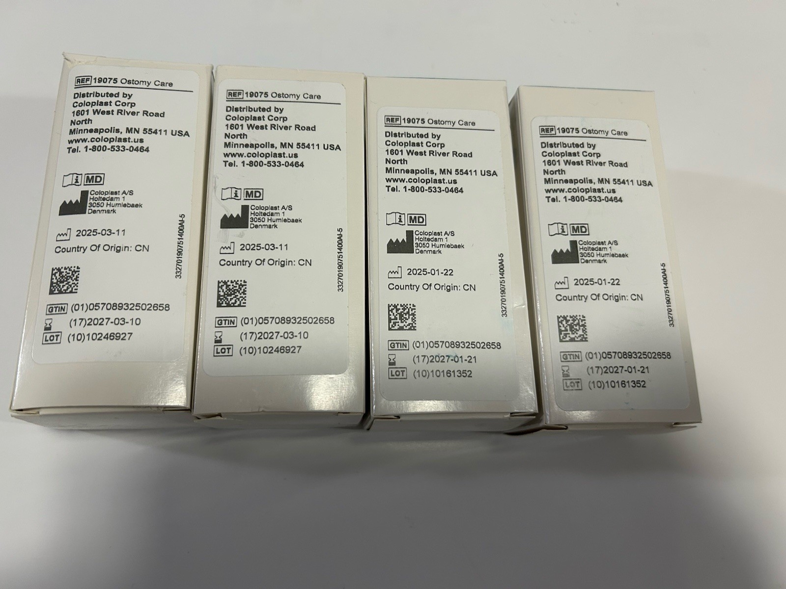 4 Coloplast 19075 Brava® Moisture Absorbing Powder 1 oz. Bottles Expires 2027