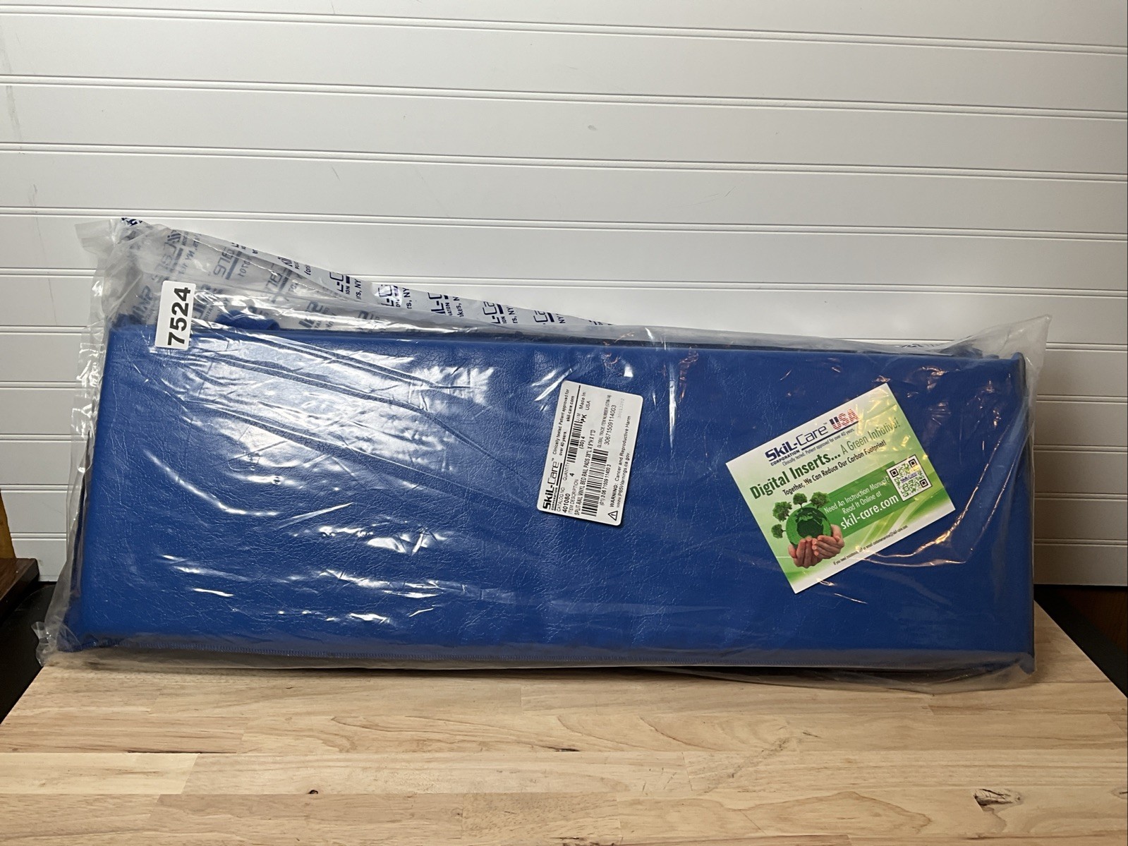 SkiL-Care Split-Rail Vinyl Bed Rail Pads 28”x9”x1” 4 Pack Cat # 401080 New