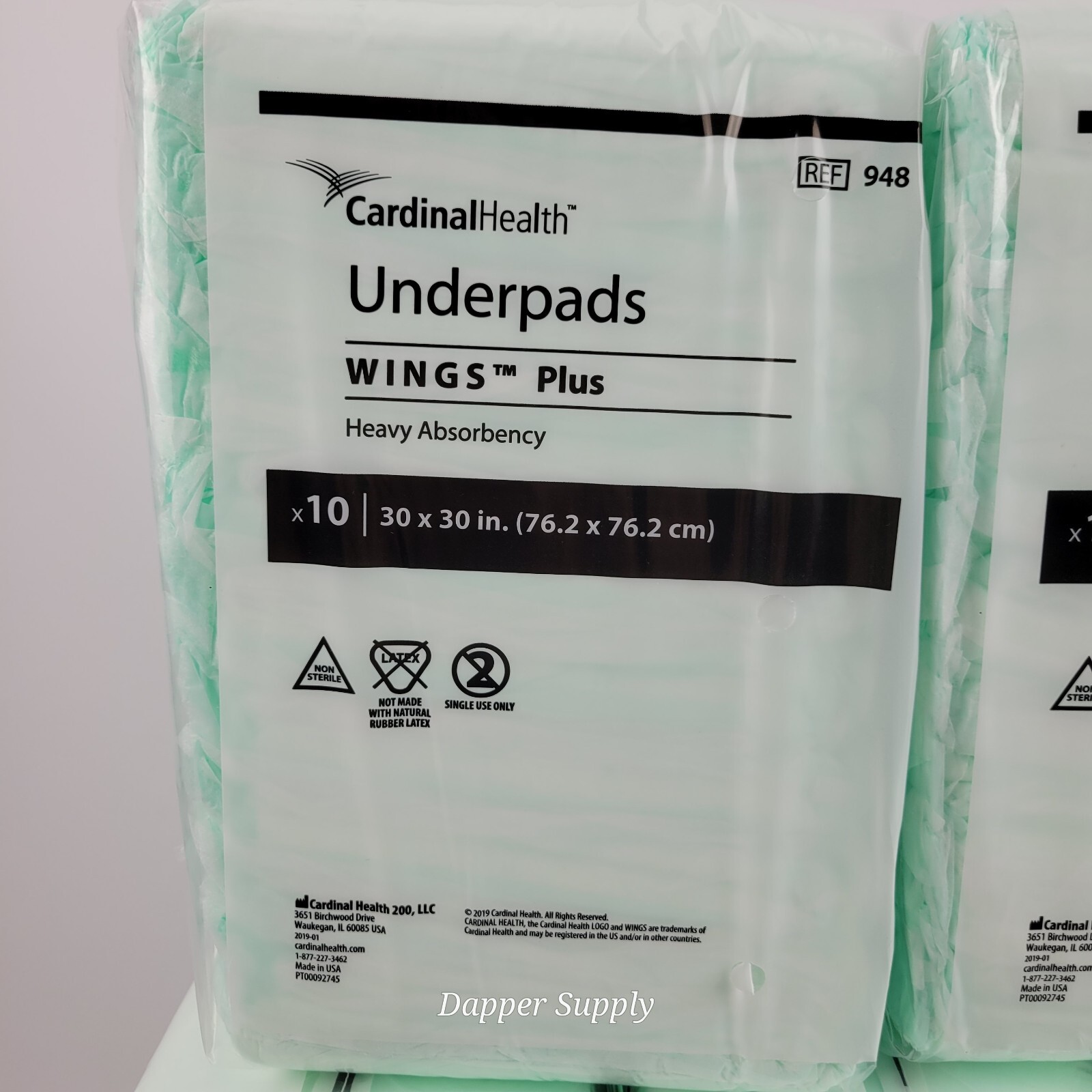 Lot of 40 Cardinal Health Standard Underpads Wings Plus 30″ x 30″ Disposable