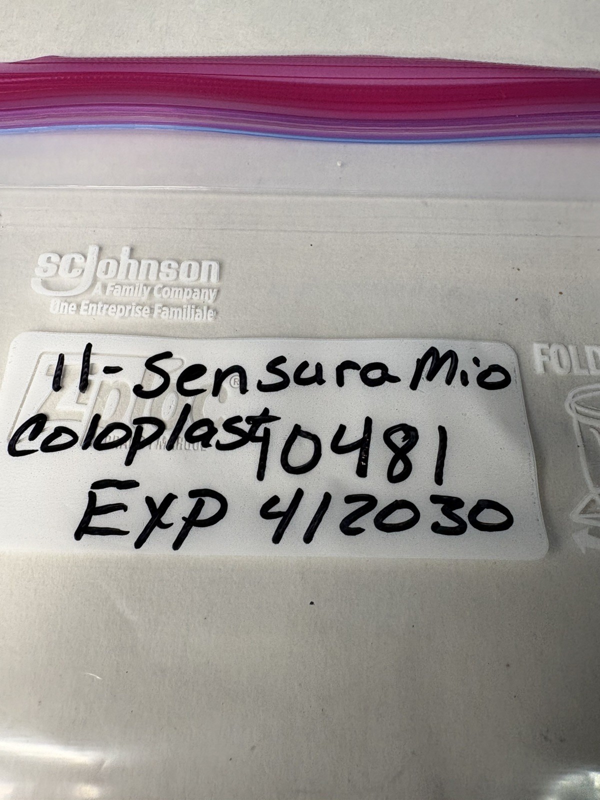 LOT OF 11 SenSura Mio Ostomy Pouch 10481 1 Pc EasiClose Wide Outlet 3/8”-2 1/8”