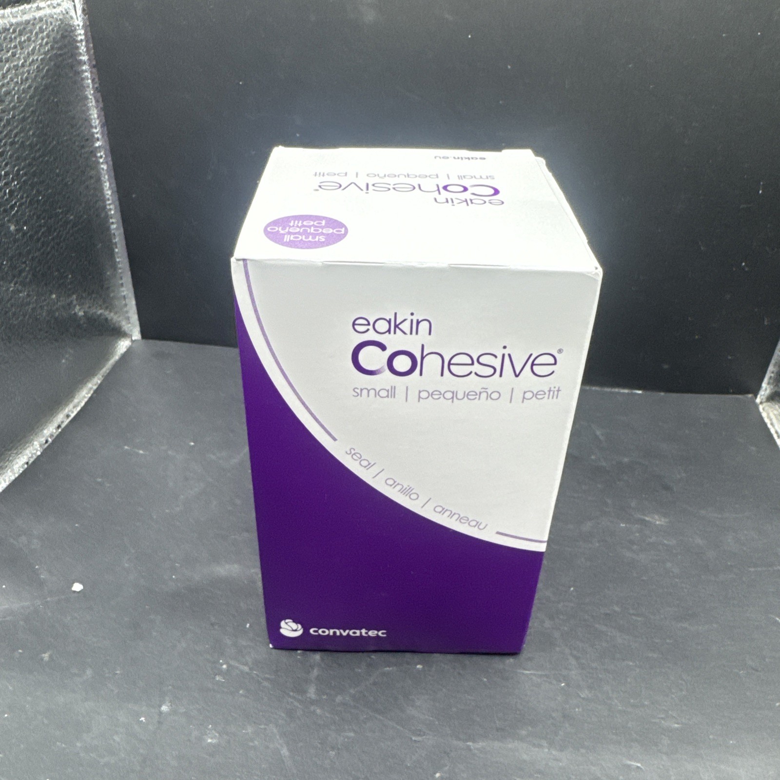 Eakin Convatec Cohesive seal 839002 20 Pieces In Box 1-7/8” / 48mm Small