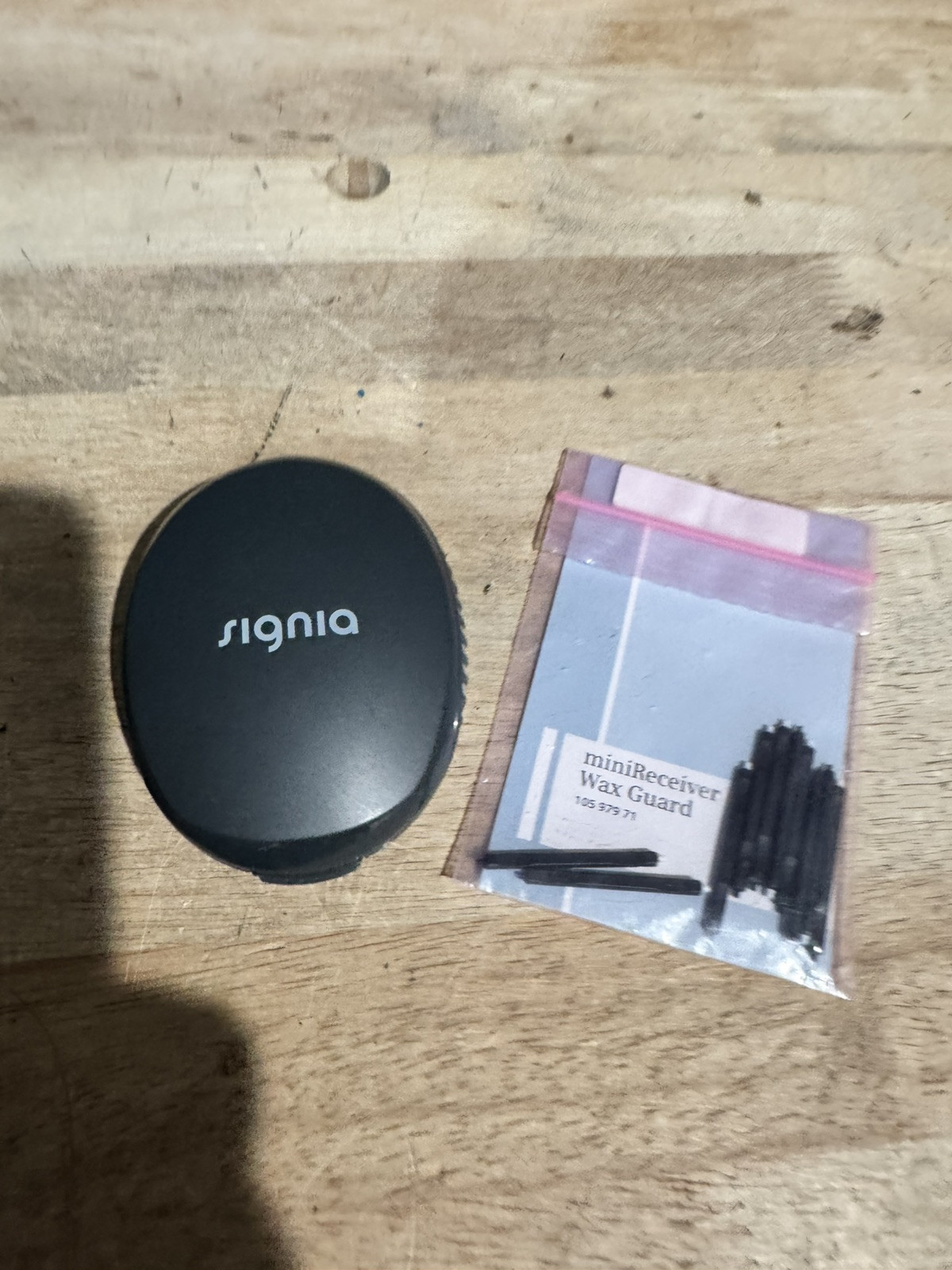 Signia Black Hearing Aid Case Protective Storage Travel Box And Mini Receiver Wa