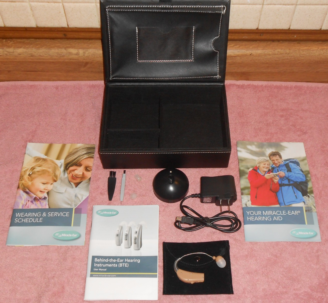 Miracle Ear Audiotone Hearing Aid W/Box, Papers & Charger! Very Clean & Works!