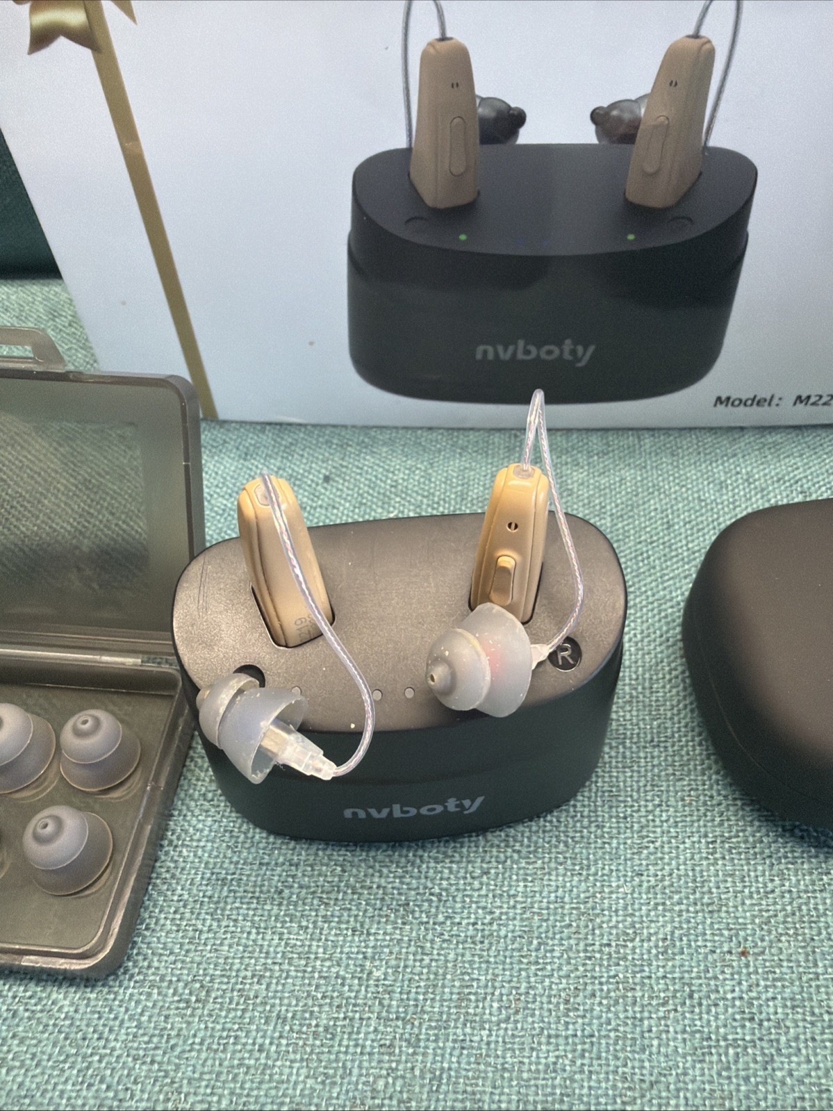 Nvboty M2219 Rechargeable Hearing Aid – W/ 4 Sizes/sets Of Silicone Ear Pieces