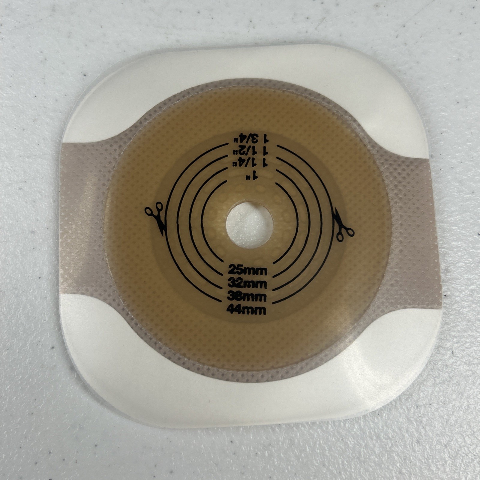 Flat CeraPlus Ostomy Barrier Wafer 112017 2 Count 1-3/4″