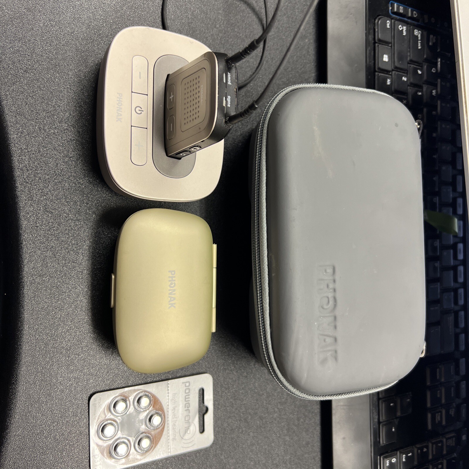 Phonak Compilot II and TV Link II Hearing Aid Accessory w/Optic Cords & Extras