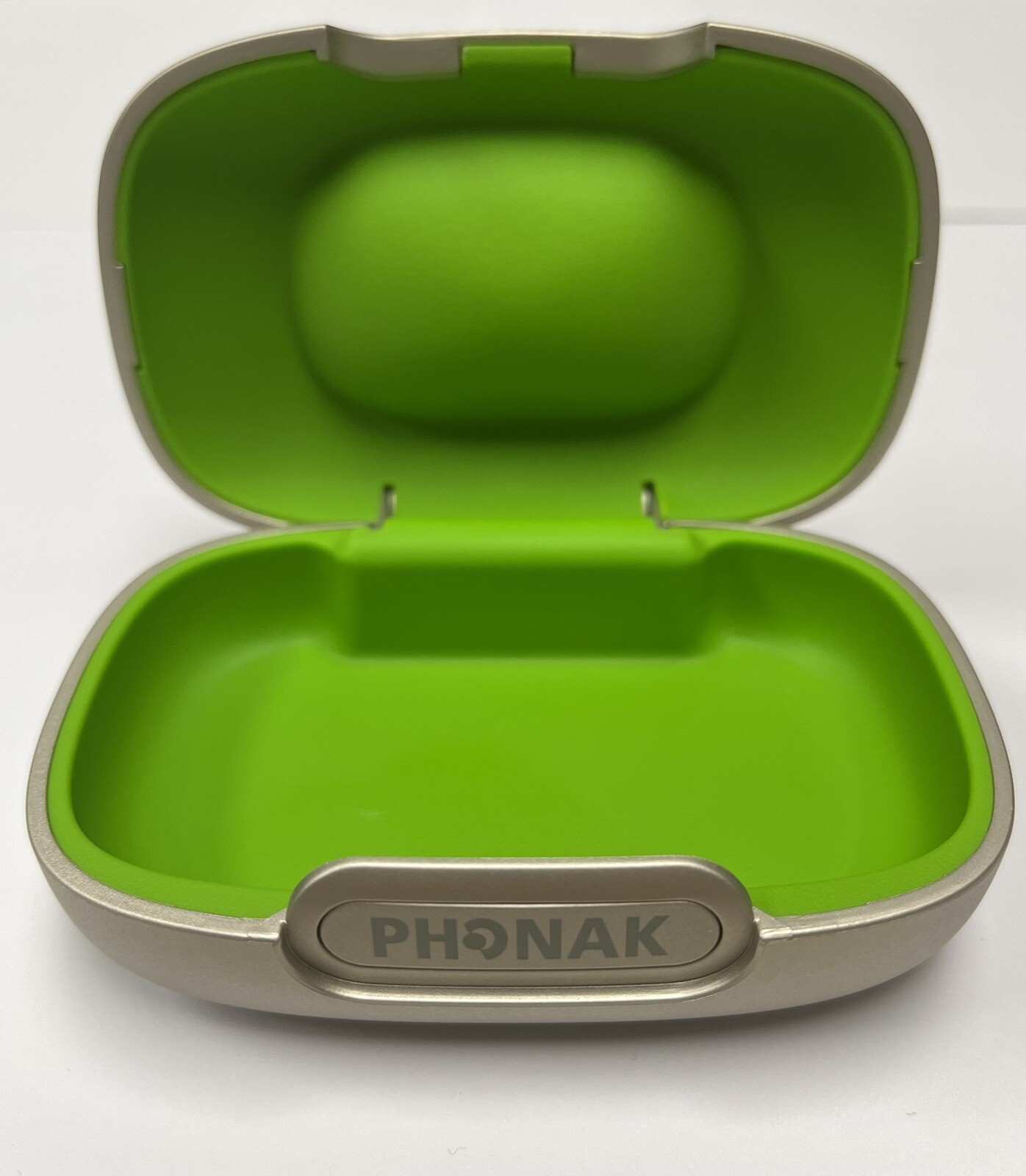 New Small Phonak Hearing Aid Case Approx 3 x 2.25 x 1 Inches. Made by Phonak.