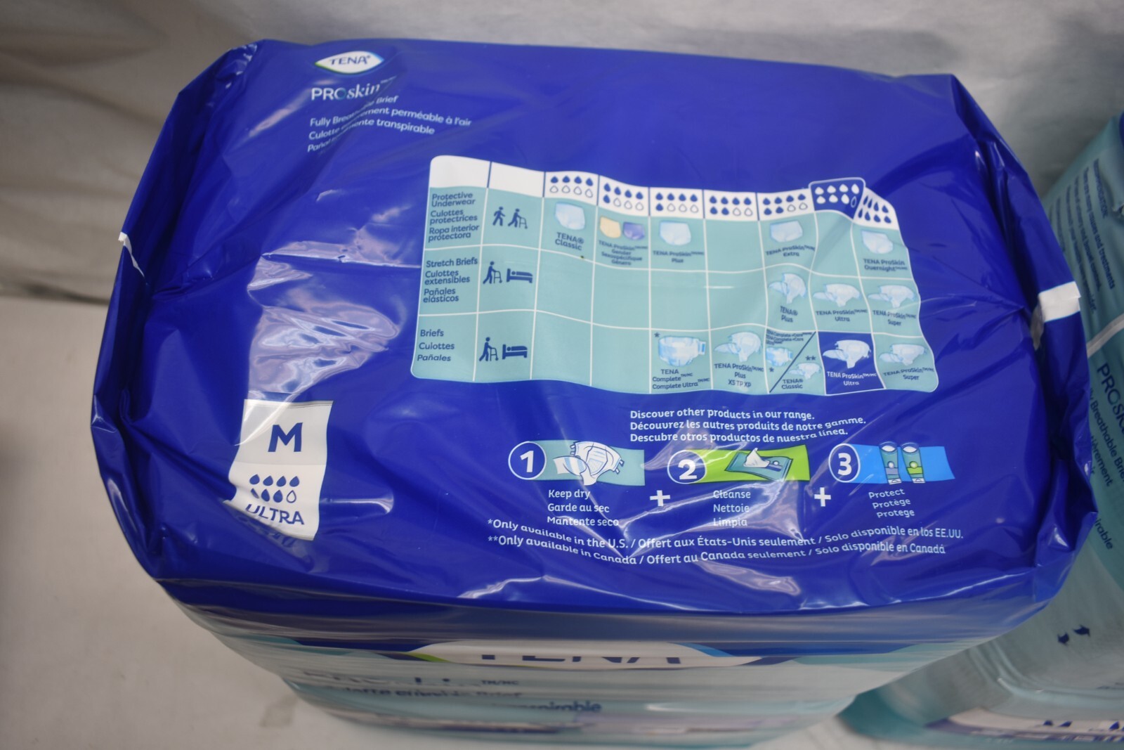 Lot of 64 Tena Ultra Heavy Absorbency Adult Disposable Briefs M 67200