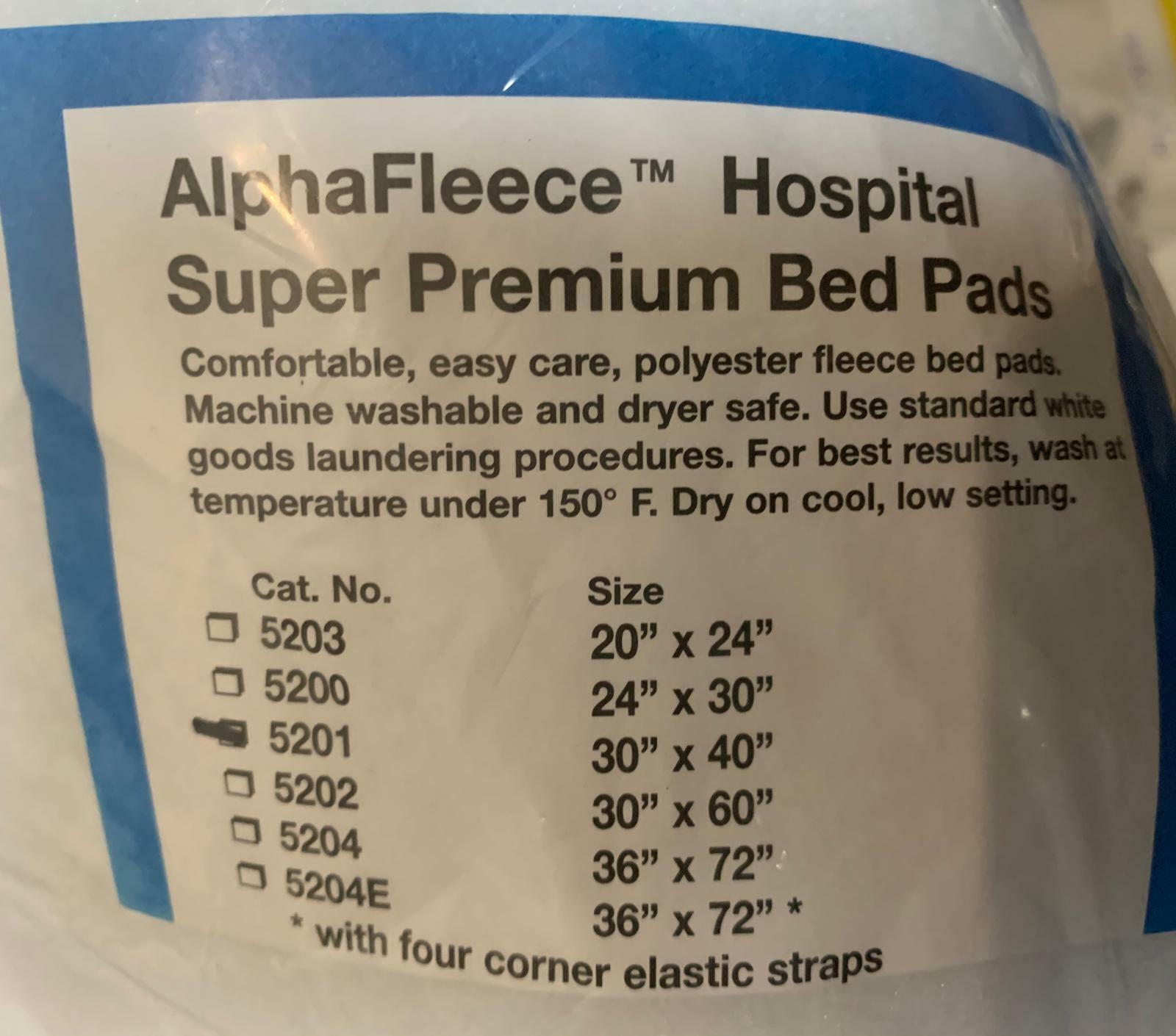 Super Premium Hospital Bed Pads AlphaFleece 30″ x 40″ with four Elastic Corners