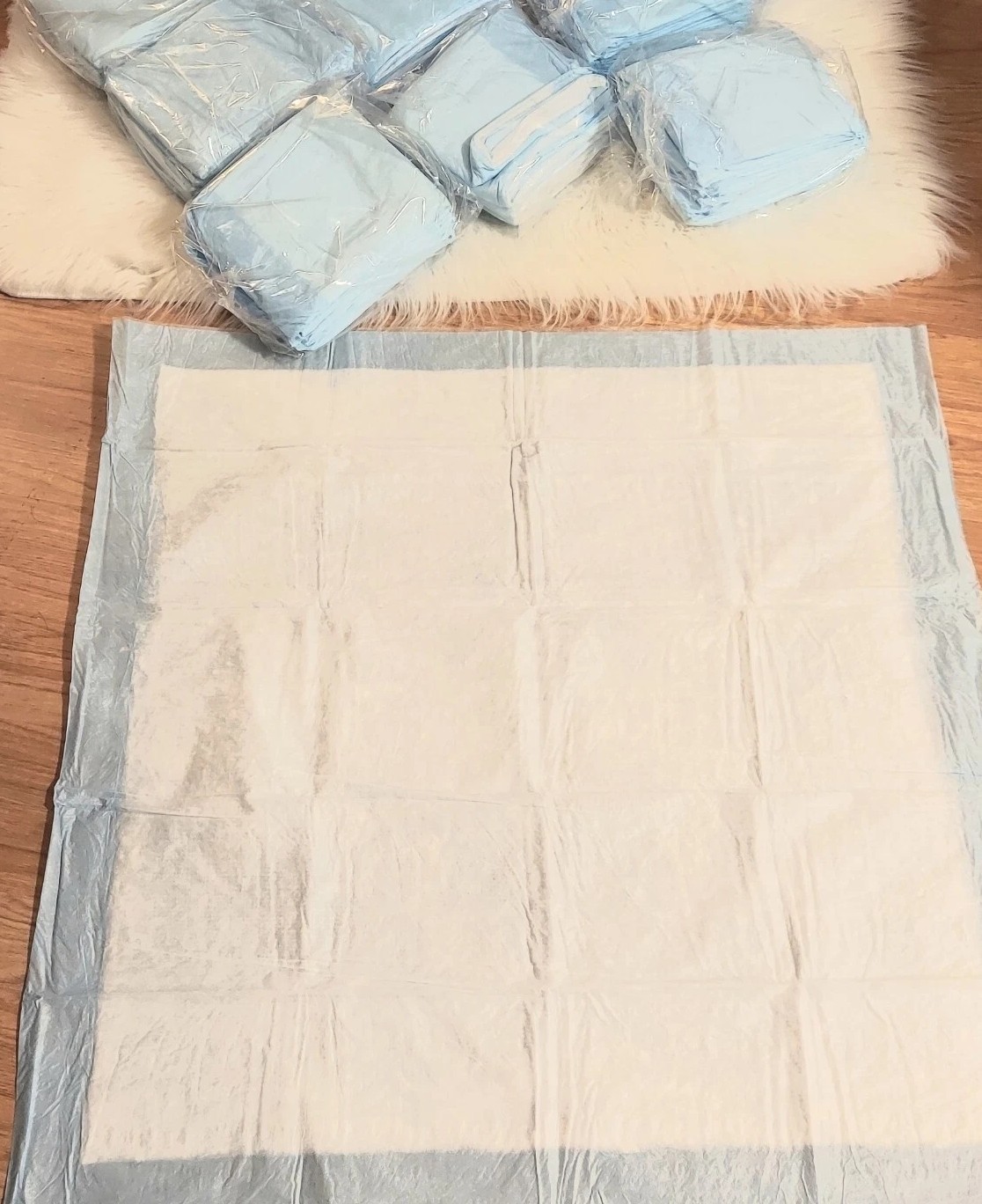 30 Medline Disposable Underpads 30×30″ Human or Pet Plastic & Fabric Absorbent