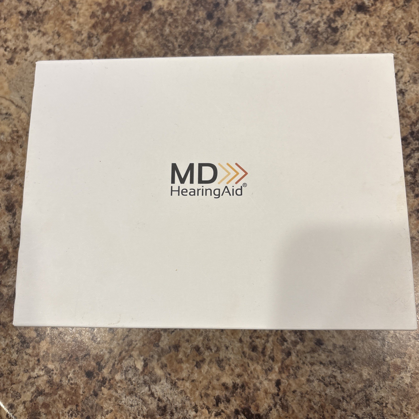 MD Hearing Aids And Case UNTESTED Batteries Included Cleaned