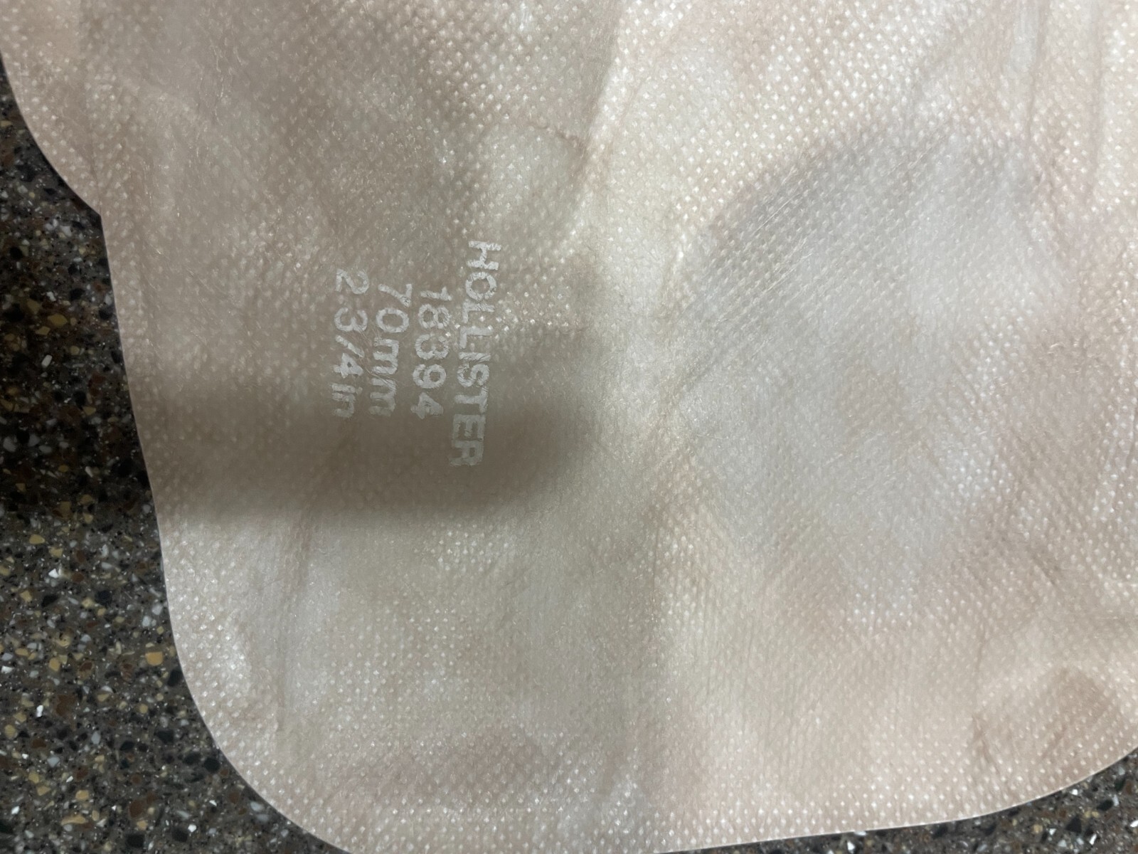 Hollister 18394 *** ( 15 PACK NO BOX) **** 2 3/4 Closed Ostomy Pouch SMALL