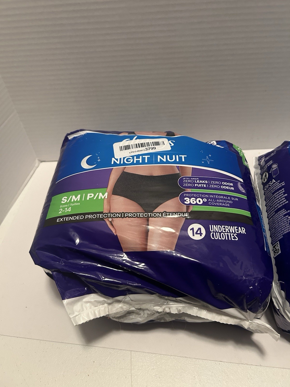 28 Count Always Discreet Night Womens Incontinence Underwear Panty Small Medium