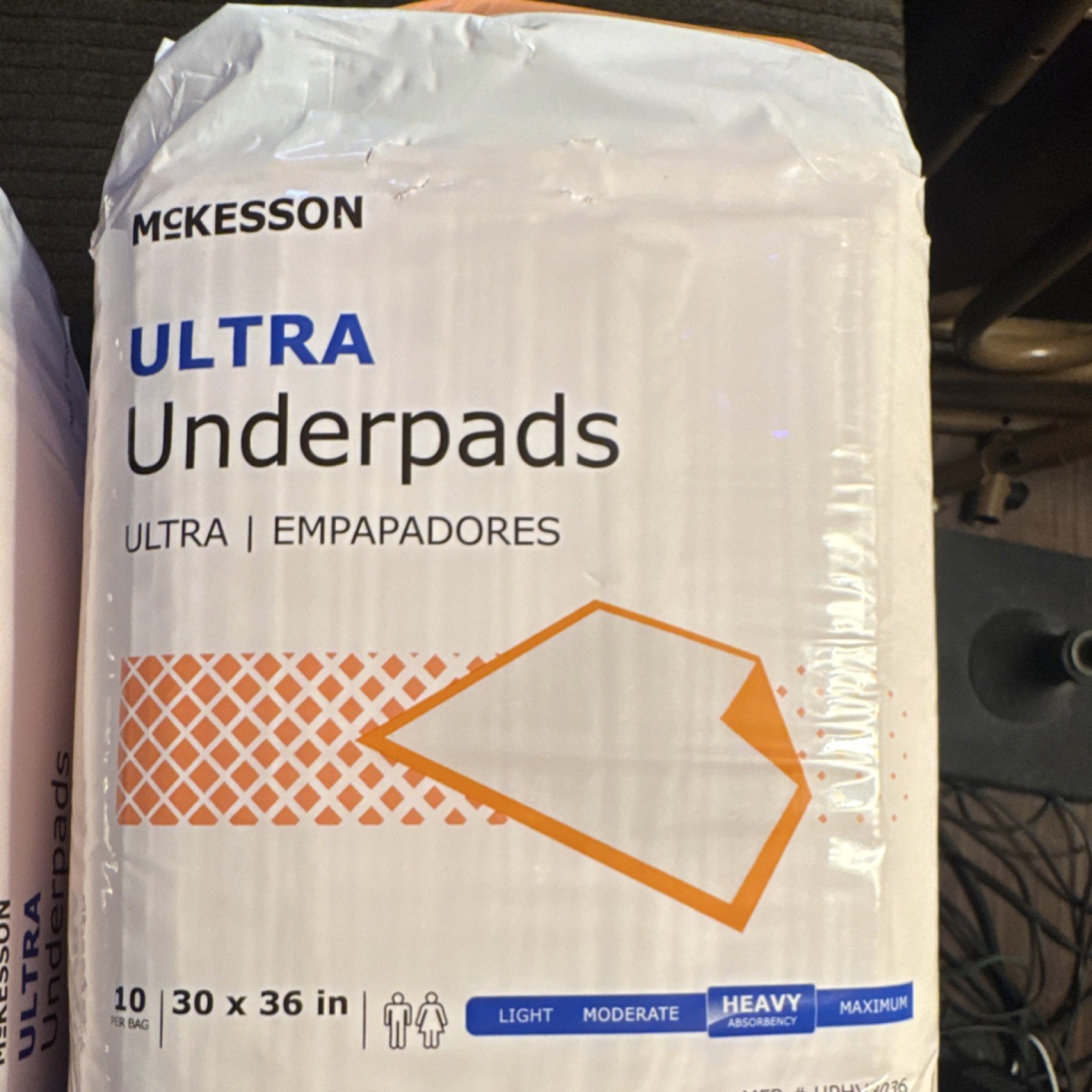 McKesson Ultra Underpads 30 x 36 in Heavy Absorbency Disposable 10 Pack