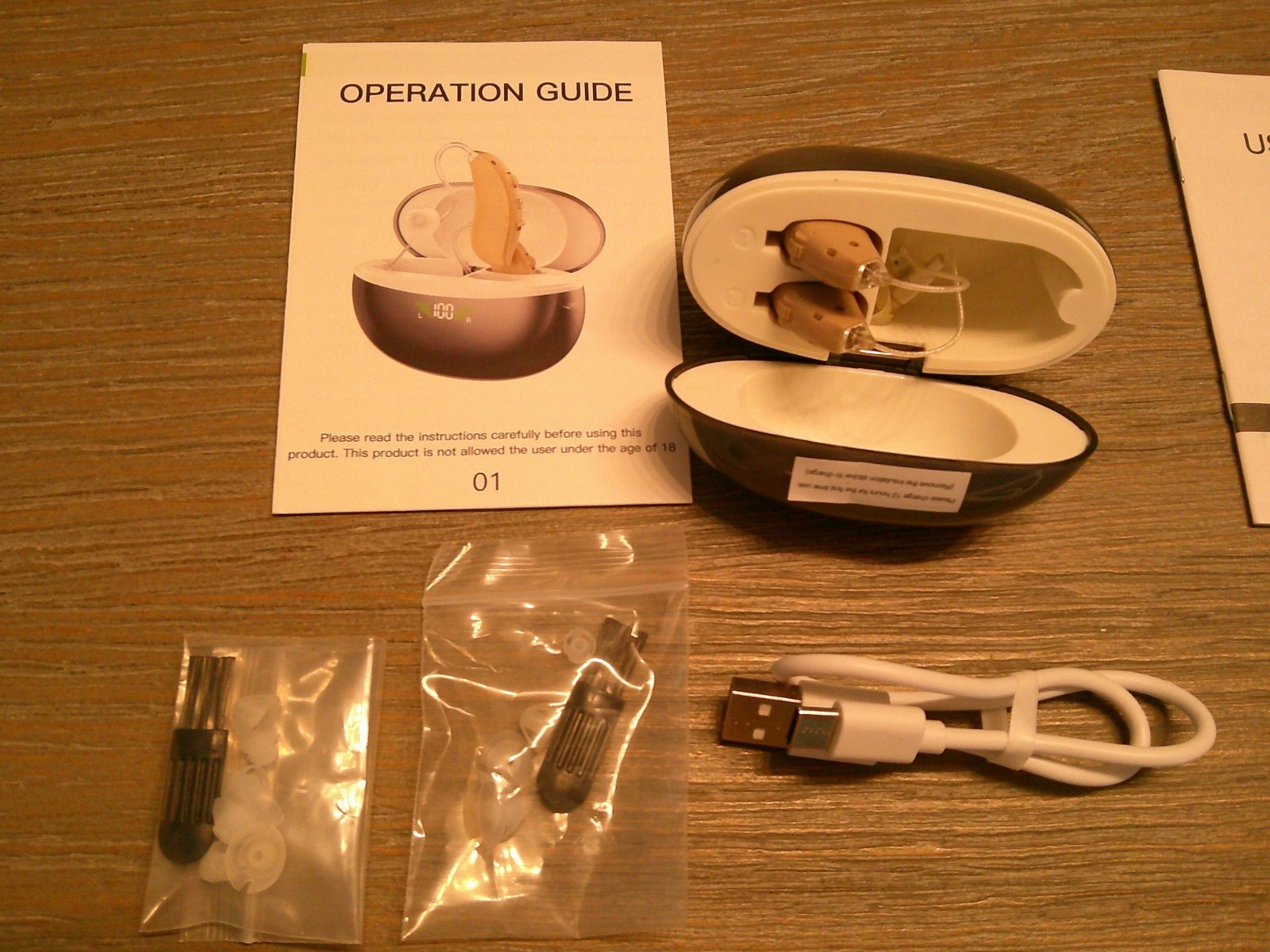 Digital RIC Hearing Aids, Both, Charging Box, Beige, Clear/Nature/Simple I.48