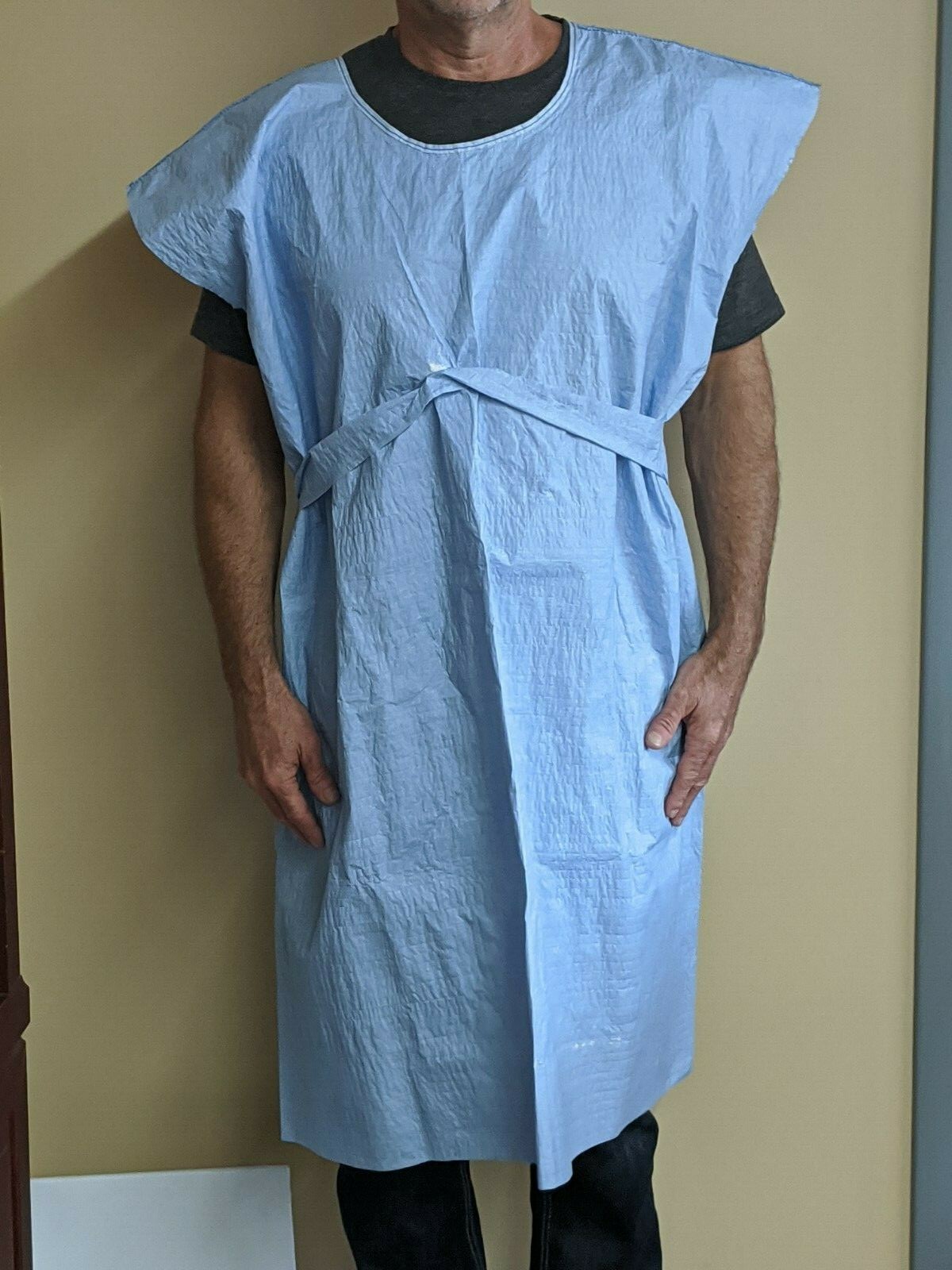 25 pk Protective Hospital Aprons