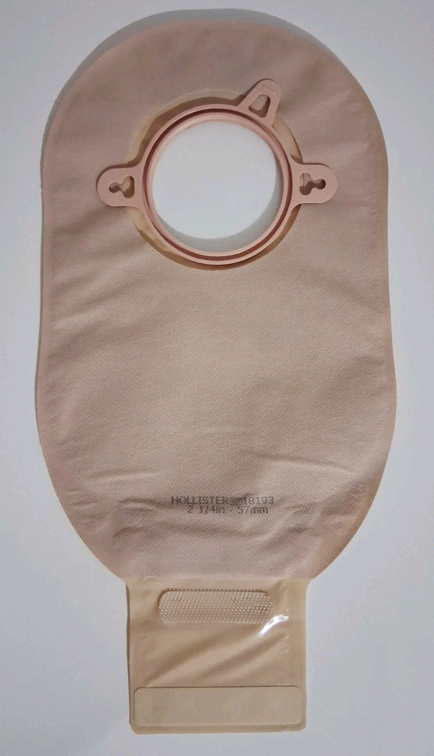 Hollister Lot 18193 Ostomy Bags Pouches Bases 11703 Paste Powder Spray Wipes