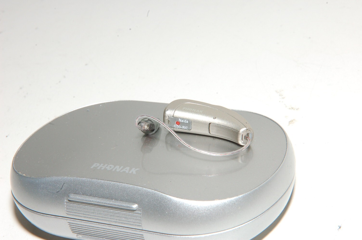 Phonak Naida Q30-RIC Hearing Aid