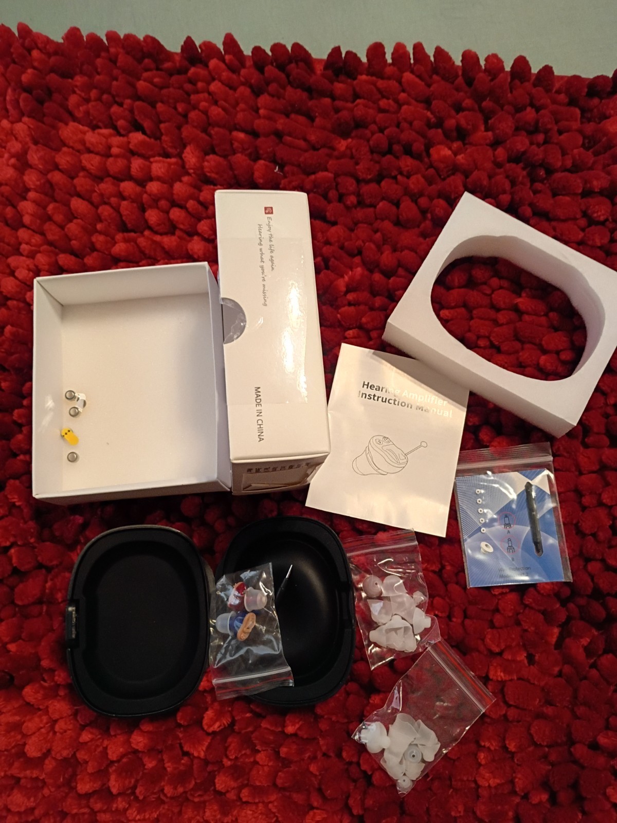 Model J20 Red Blue Hearing Amplifier And Batteries New In Box