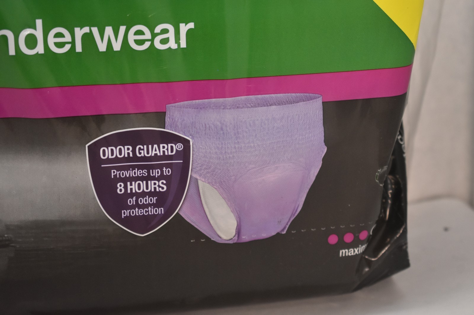 CVS Health Adult Women’s Underwear Large Size Odor Guard 32 Pk Fits 38″ – 50″