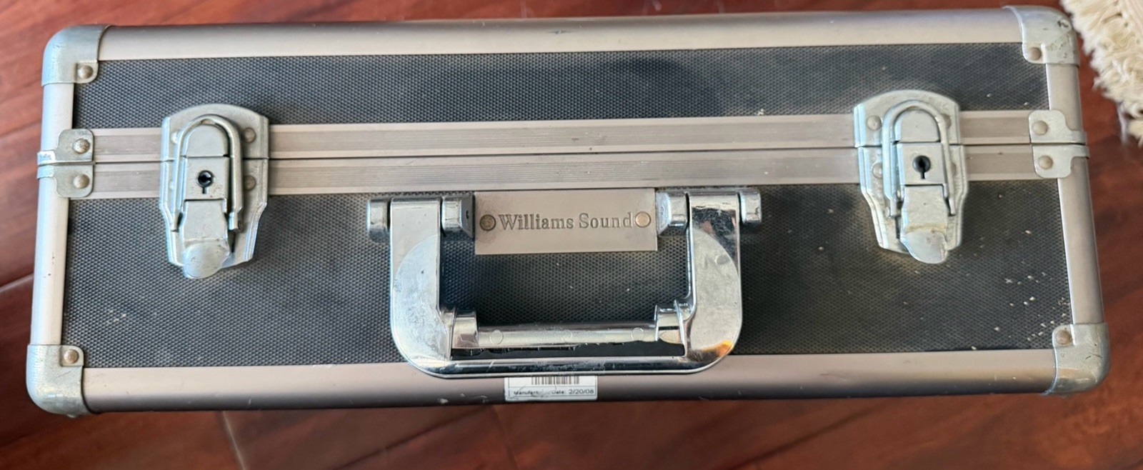 24 Used And Cleaned R35 Williams sound Transmitters with Case Please Read