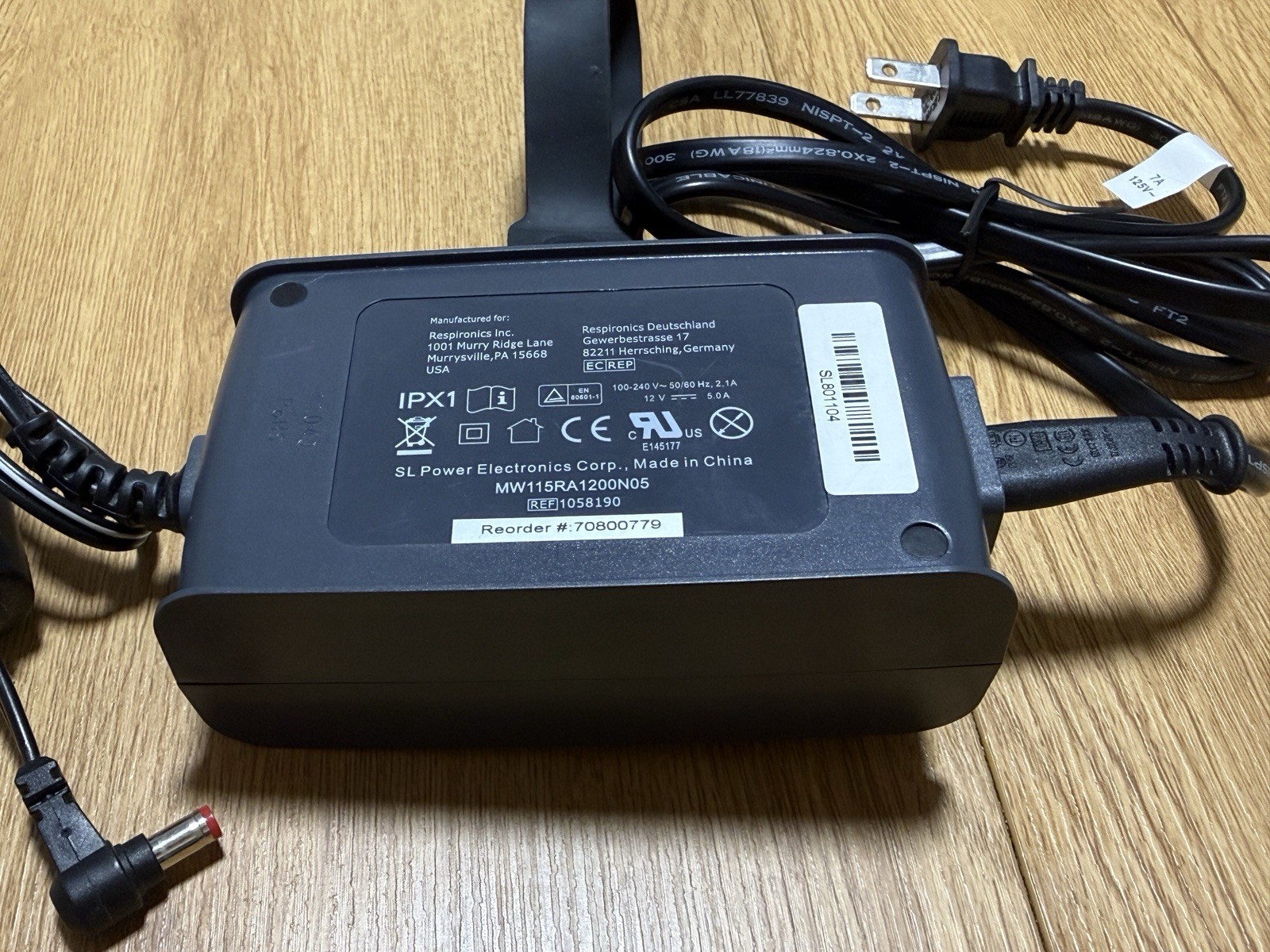 Respironics 12V 5A Power Supply Adapter Charger AC MW115RA1200N05 1058190