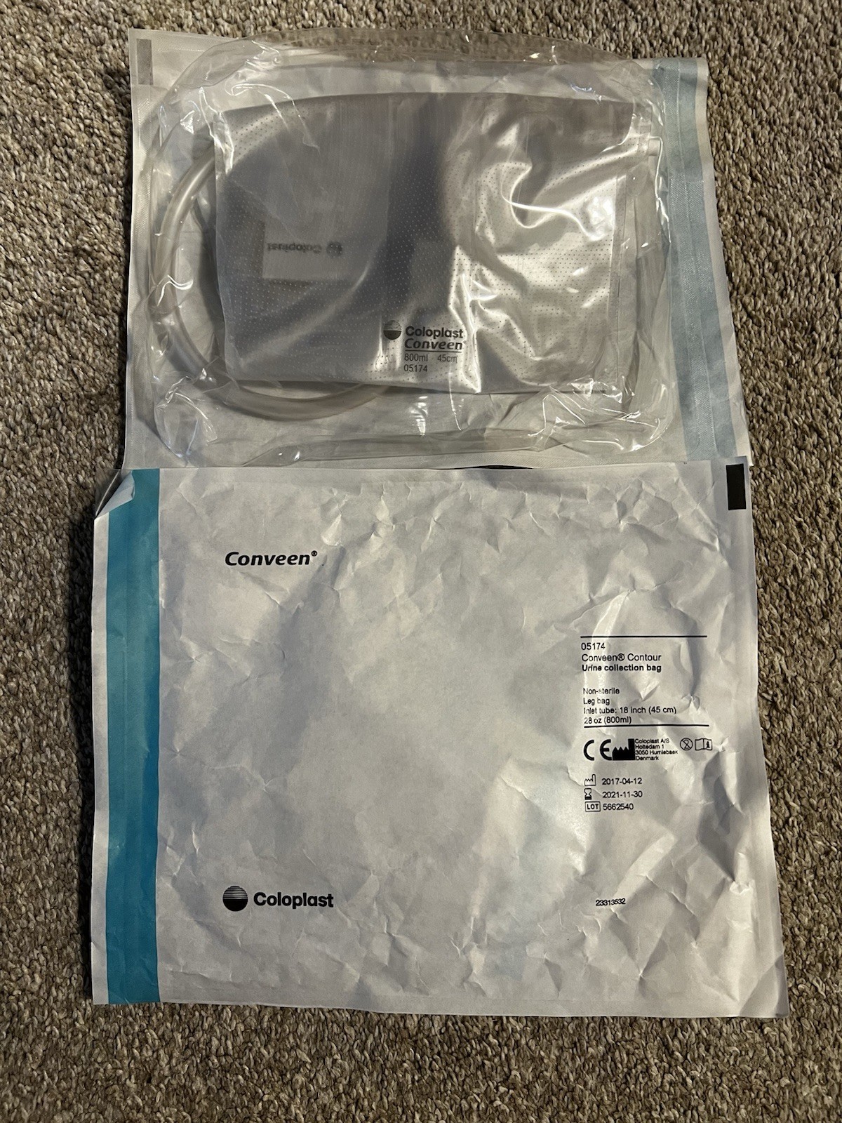 Conveen Security+ 800 mL Urinary Leg Bag, SET OF 2