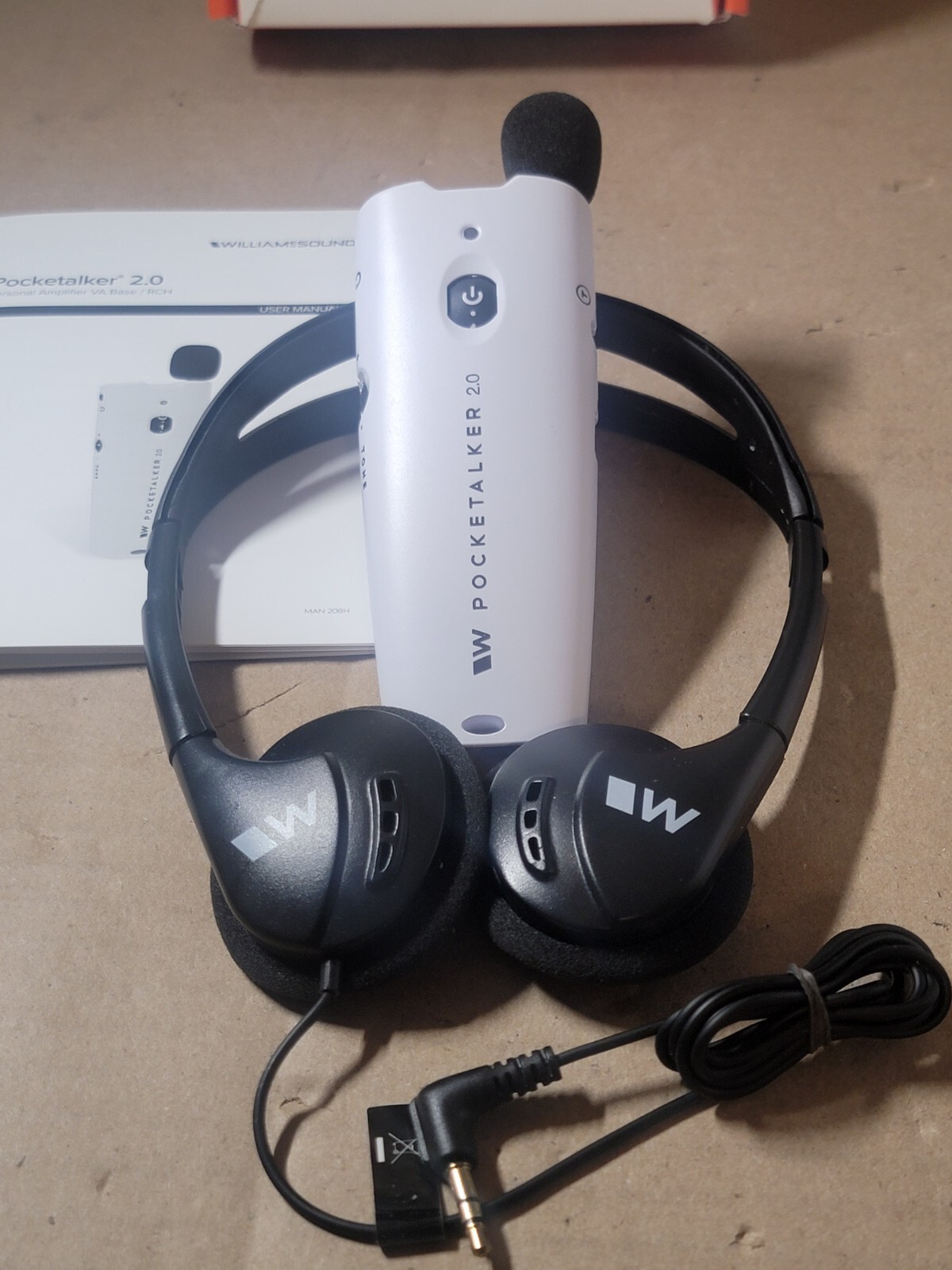 Williams Sound PockeTalker 2.0 Personal Hearing Amplifier w/Headphones Ergonomic