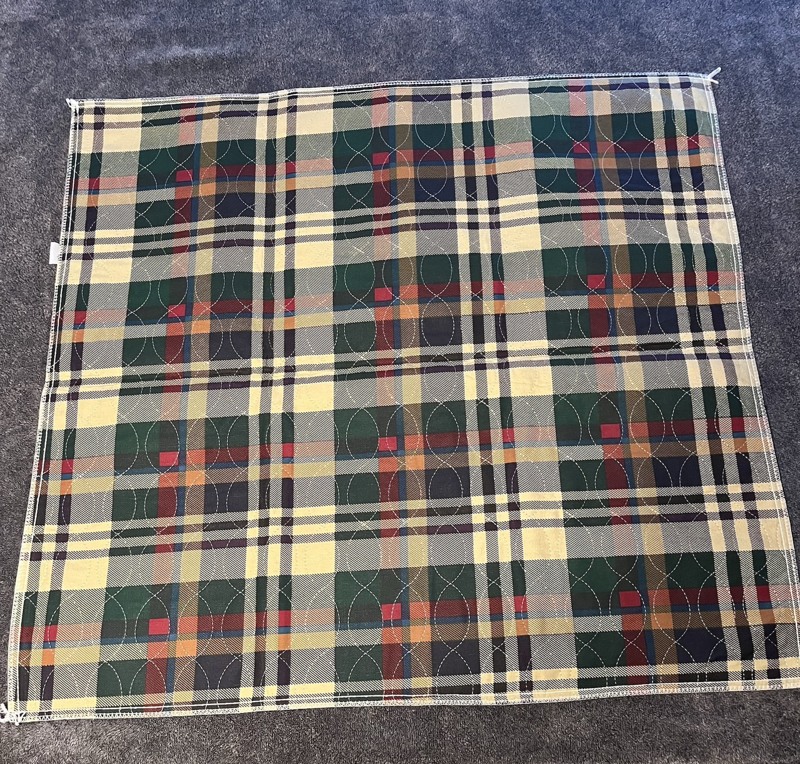 Medline Plaid Machine Washable Bed Pads 34 X36 Inches for incontinence