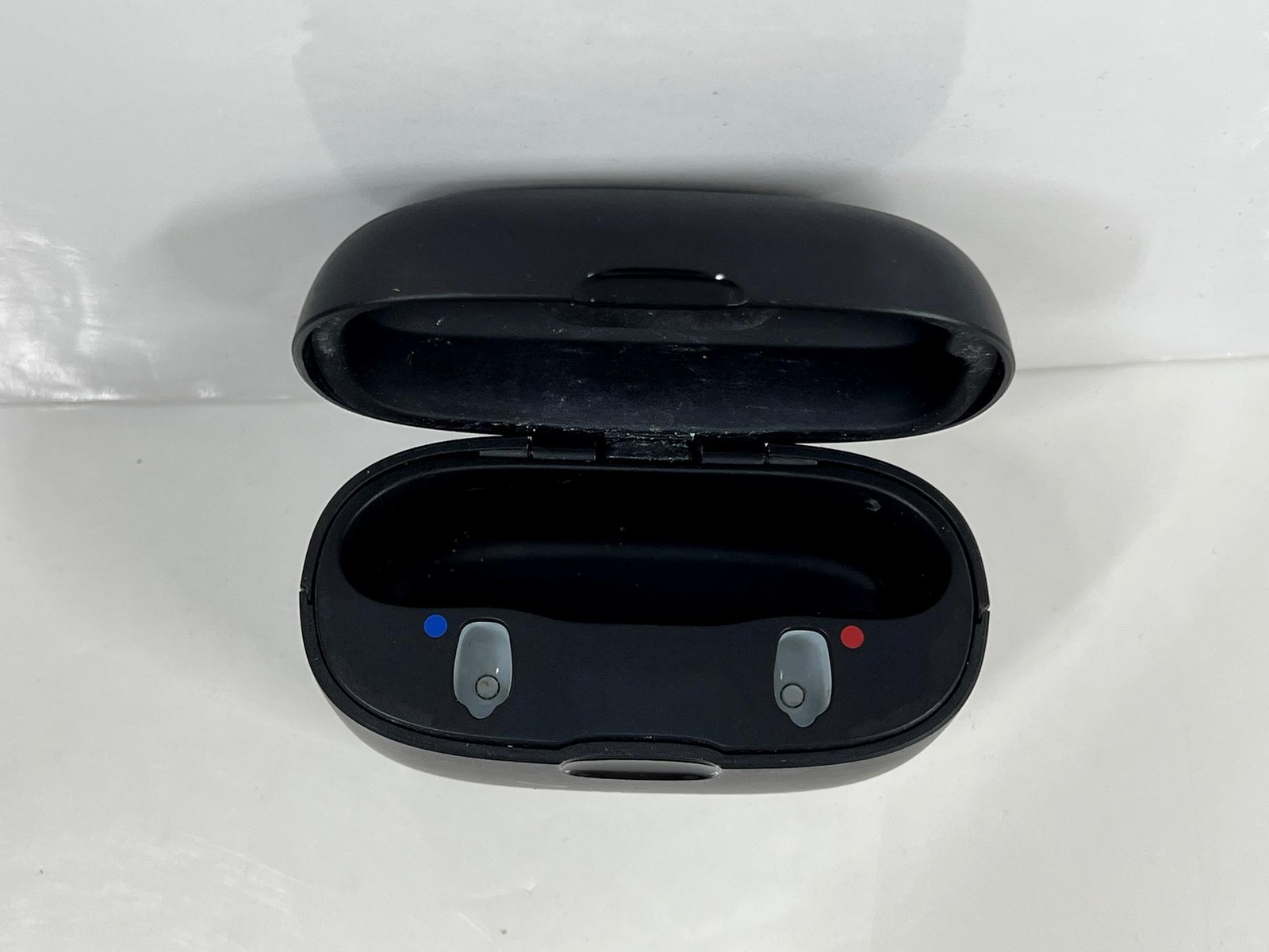 Oticon SmartCharger miniRITE R Hearing Aid Charging Case