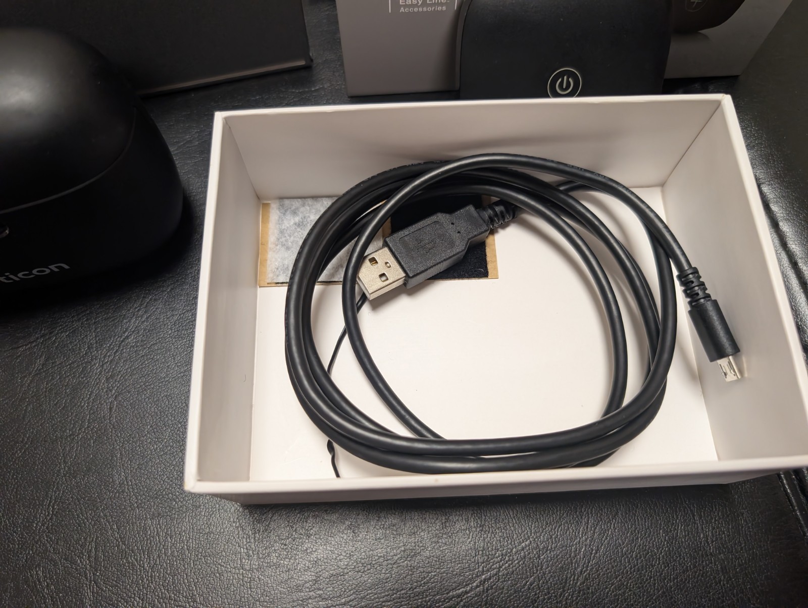 Oticon Smart Charger Minirite R W/ Phonak Wireless TV Connector FREE SHIPPING