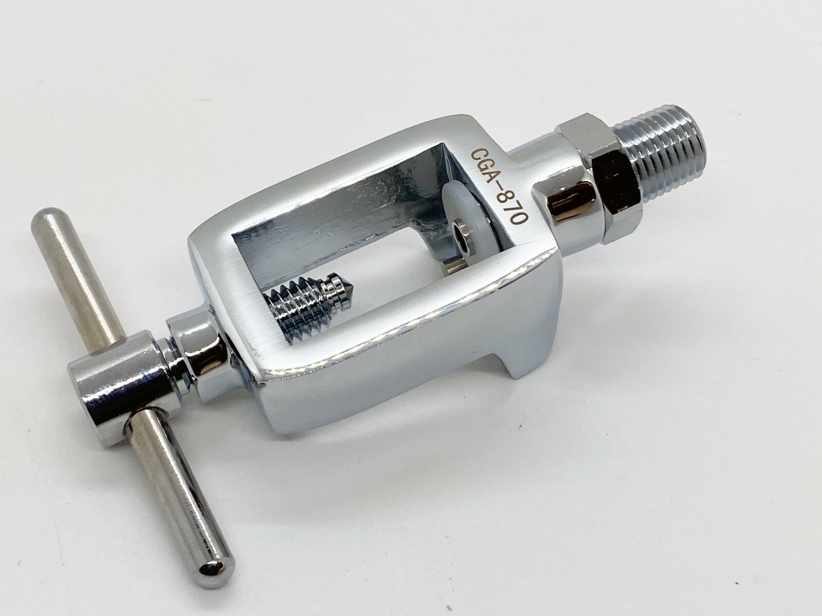 Medical Oxygen Cylinder CGA 870 Polished Chrome Pin Index Yoke 1/4″ Male NPT