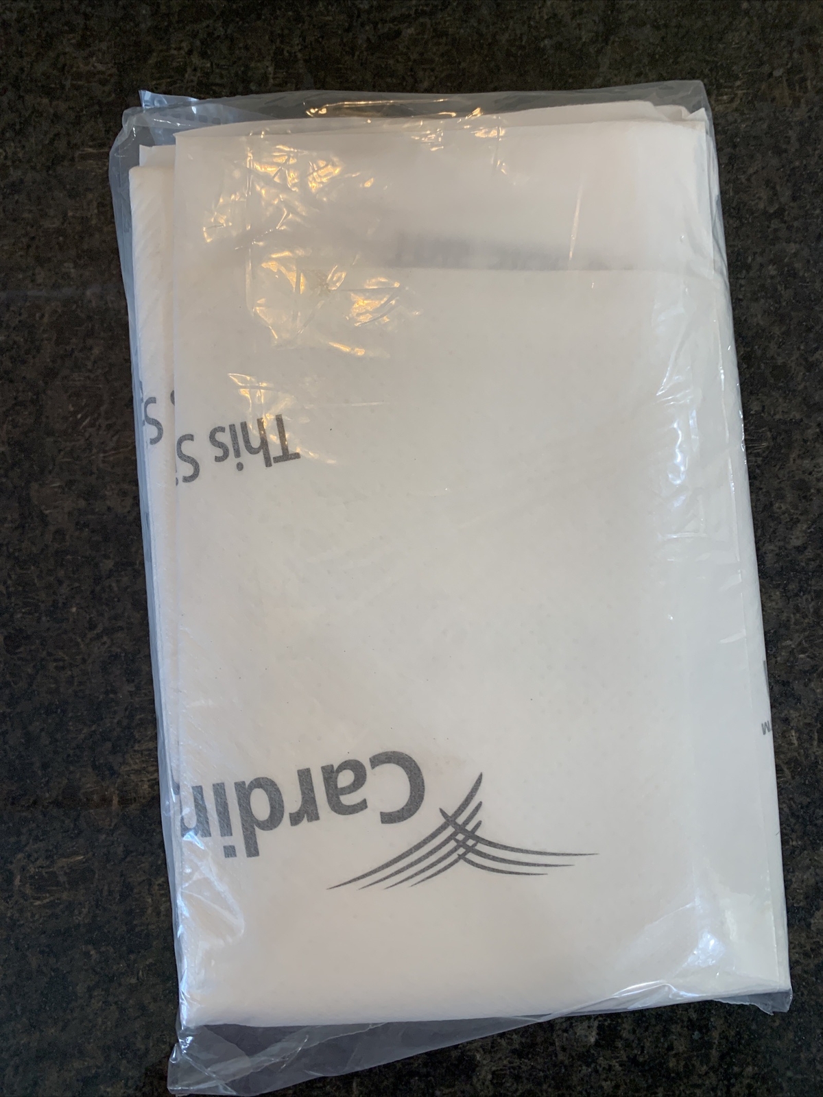 2021 Cardinal Health 1 PACK OF 5 Premium Underpads Wings, 24″ x 36″