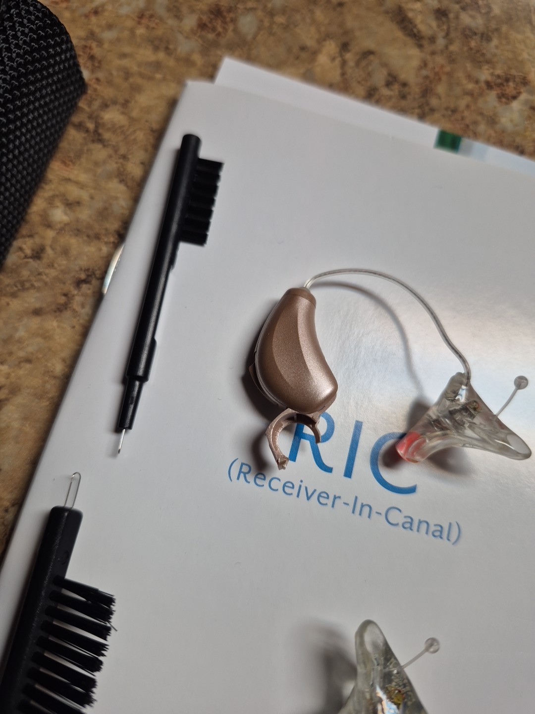 Starkey Digital RIC Hearing Aids Pair MUSE i2400+Battery Powered+Telecoil+Case